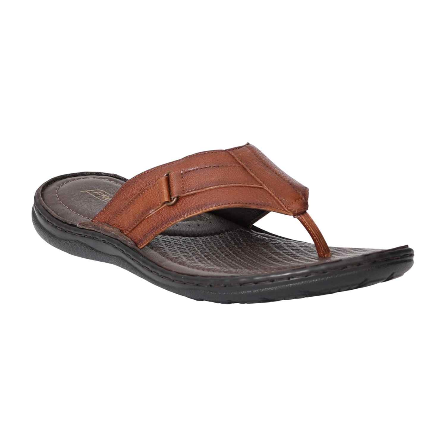 Men Tan StrideFlex Chappals