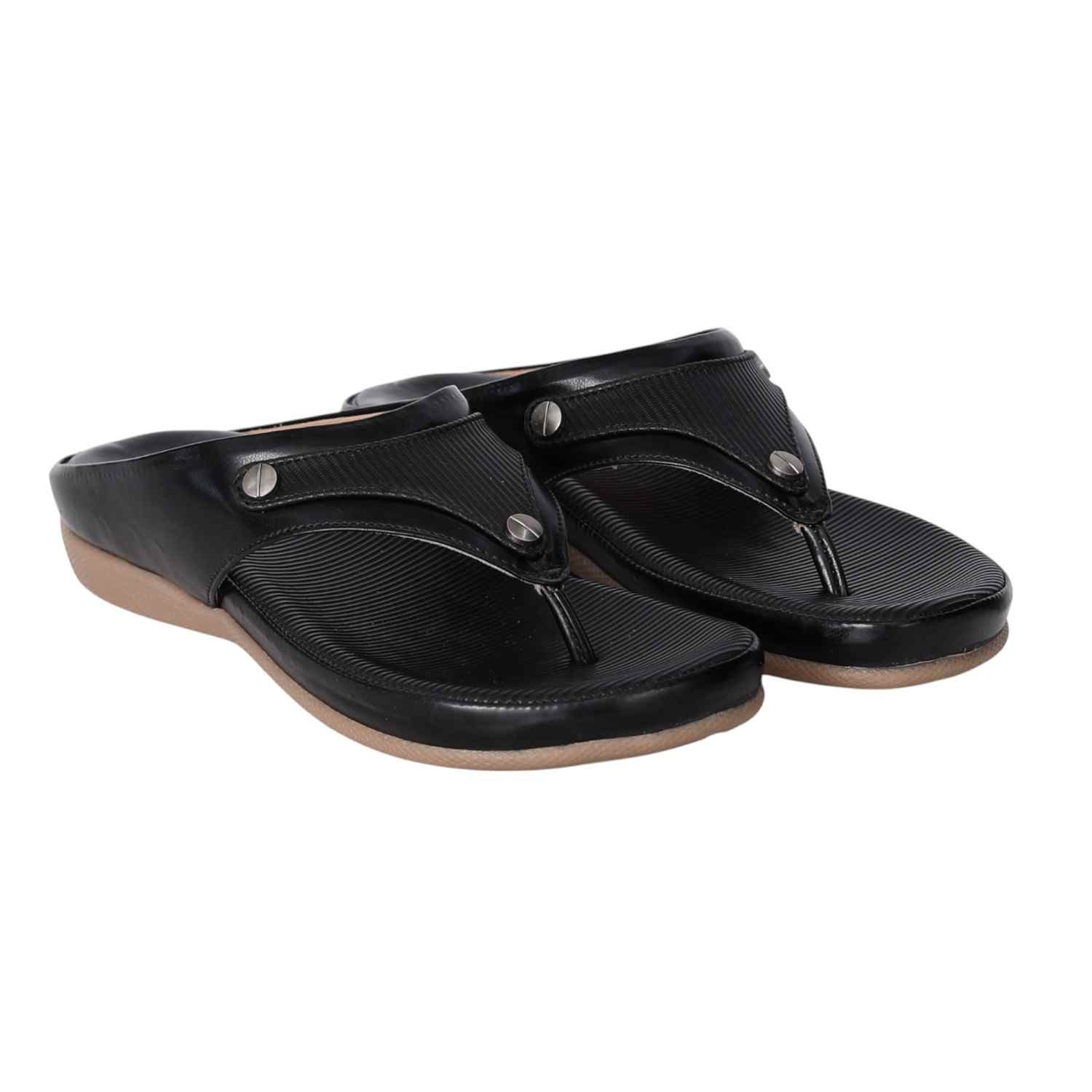 Women Black Comfort Sandals with Textured Footbed