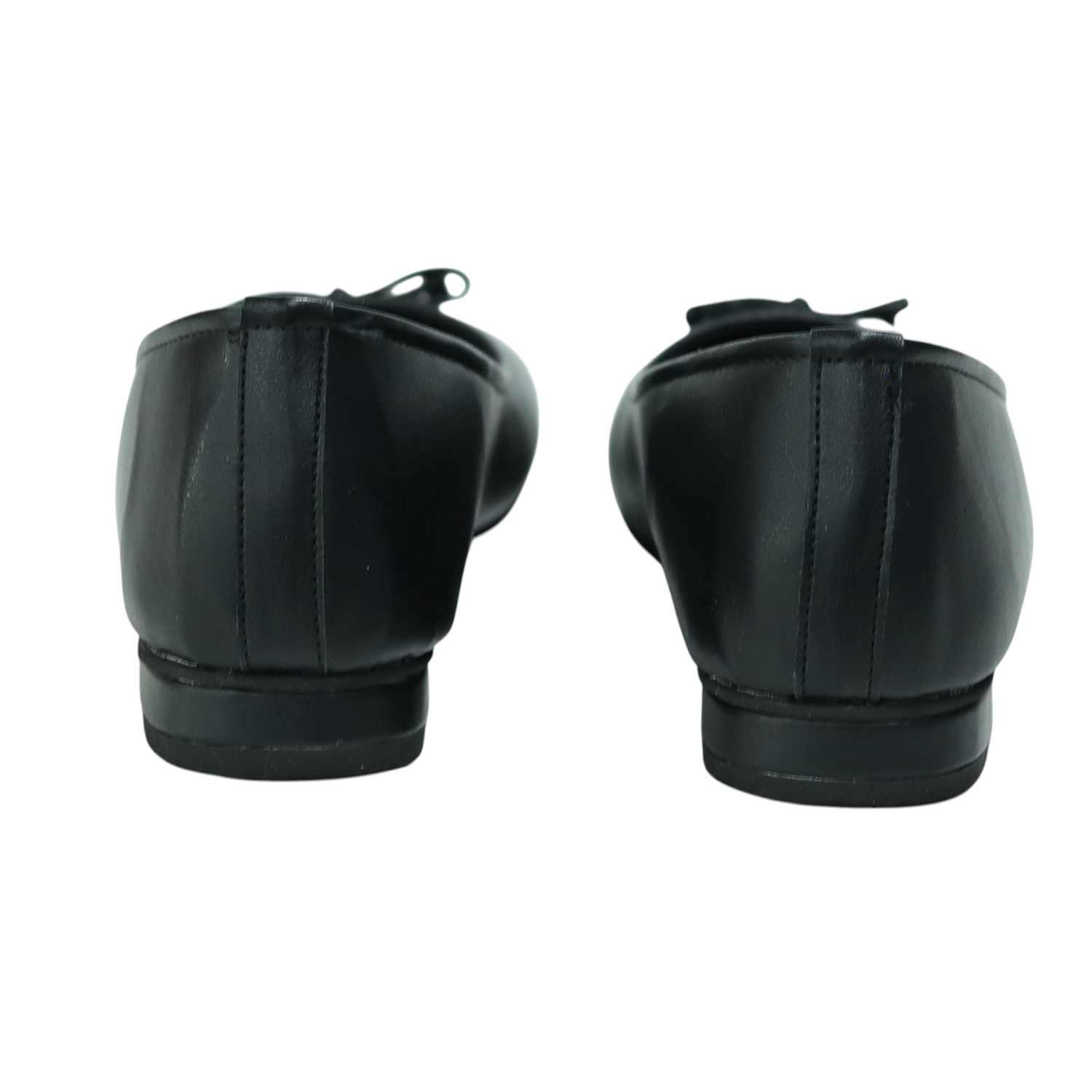 Women’s Classic Black Ballet Flats with Bow Detail