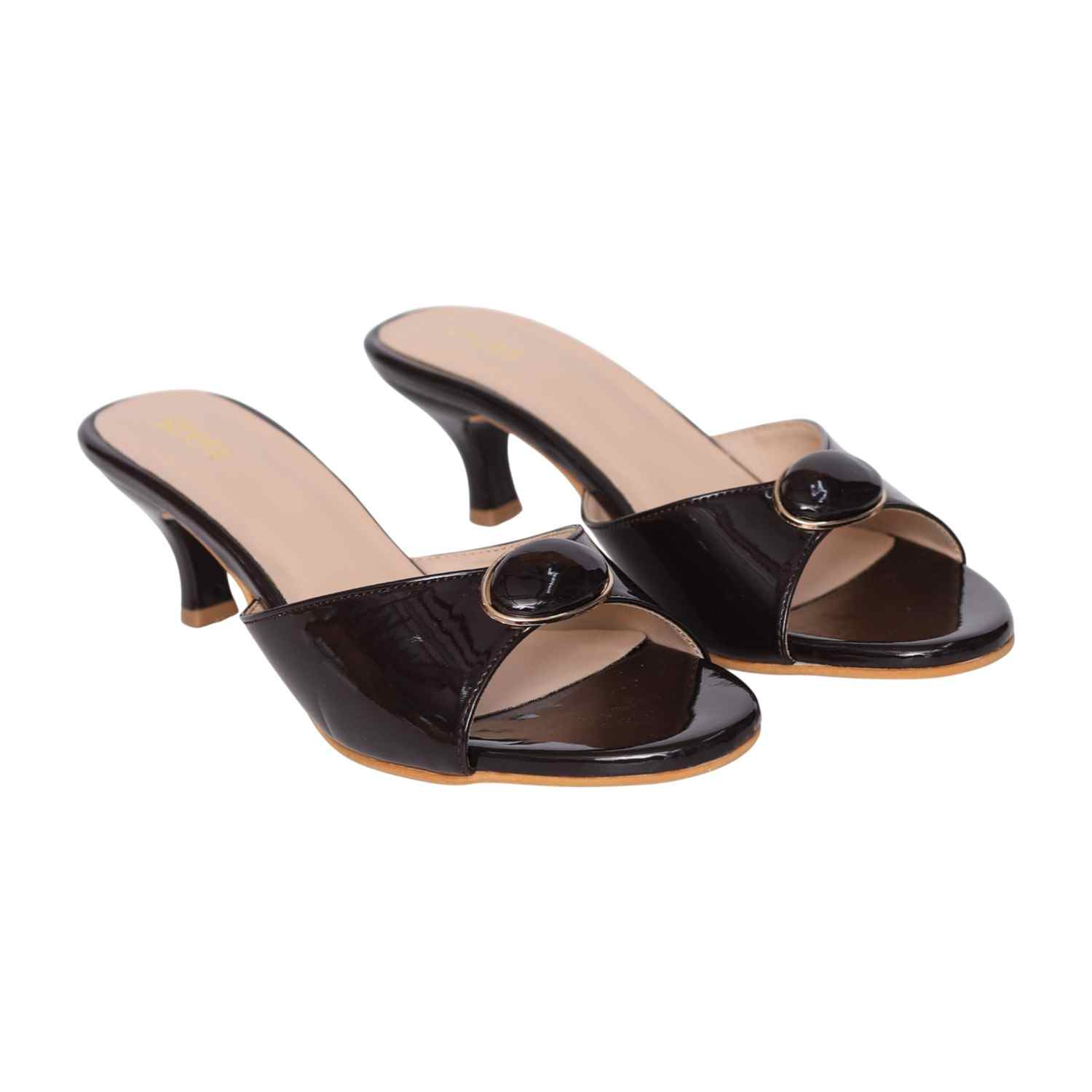 Women’s Brown Kitten heels