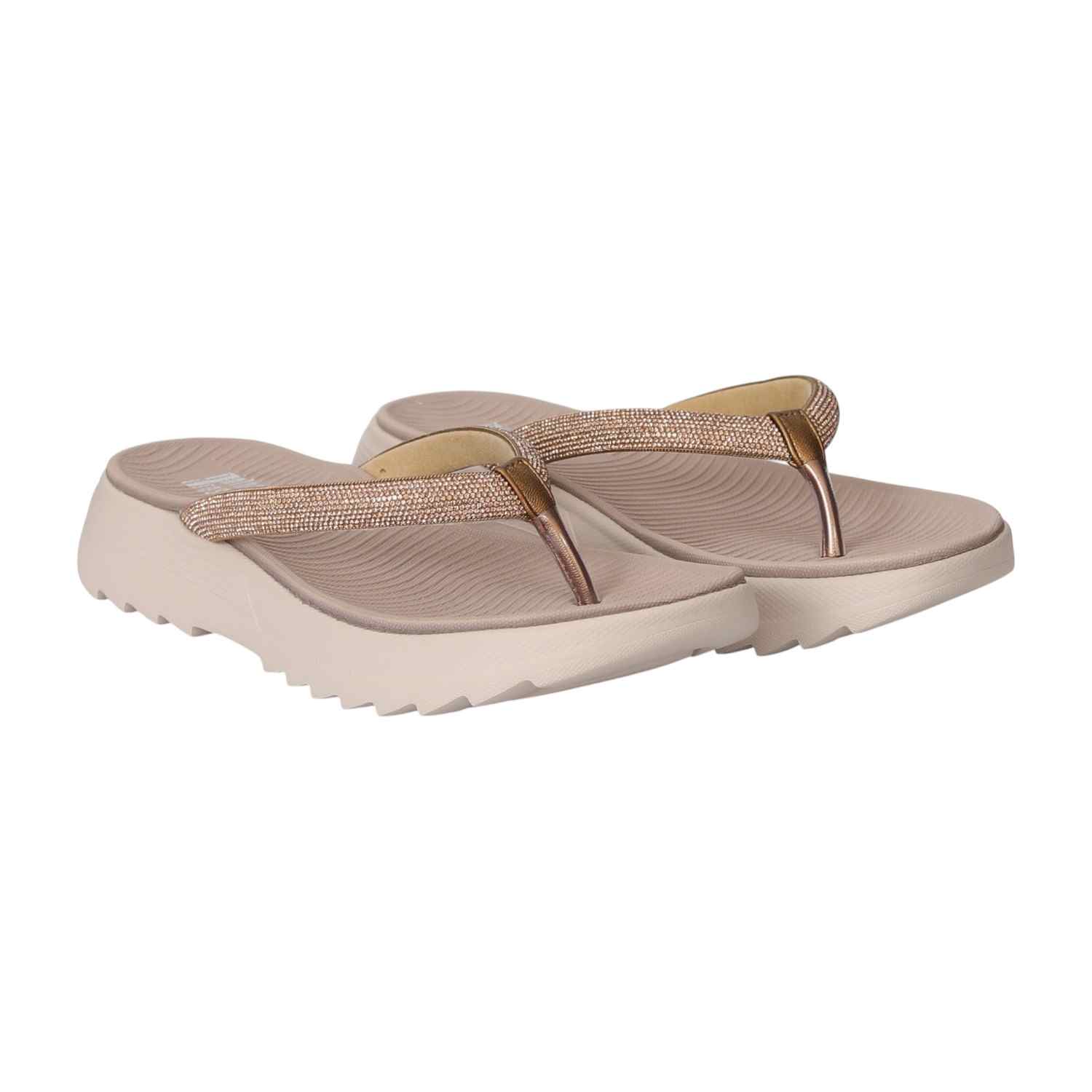 Women Sleek Comfort Flip-Flop Sandals