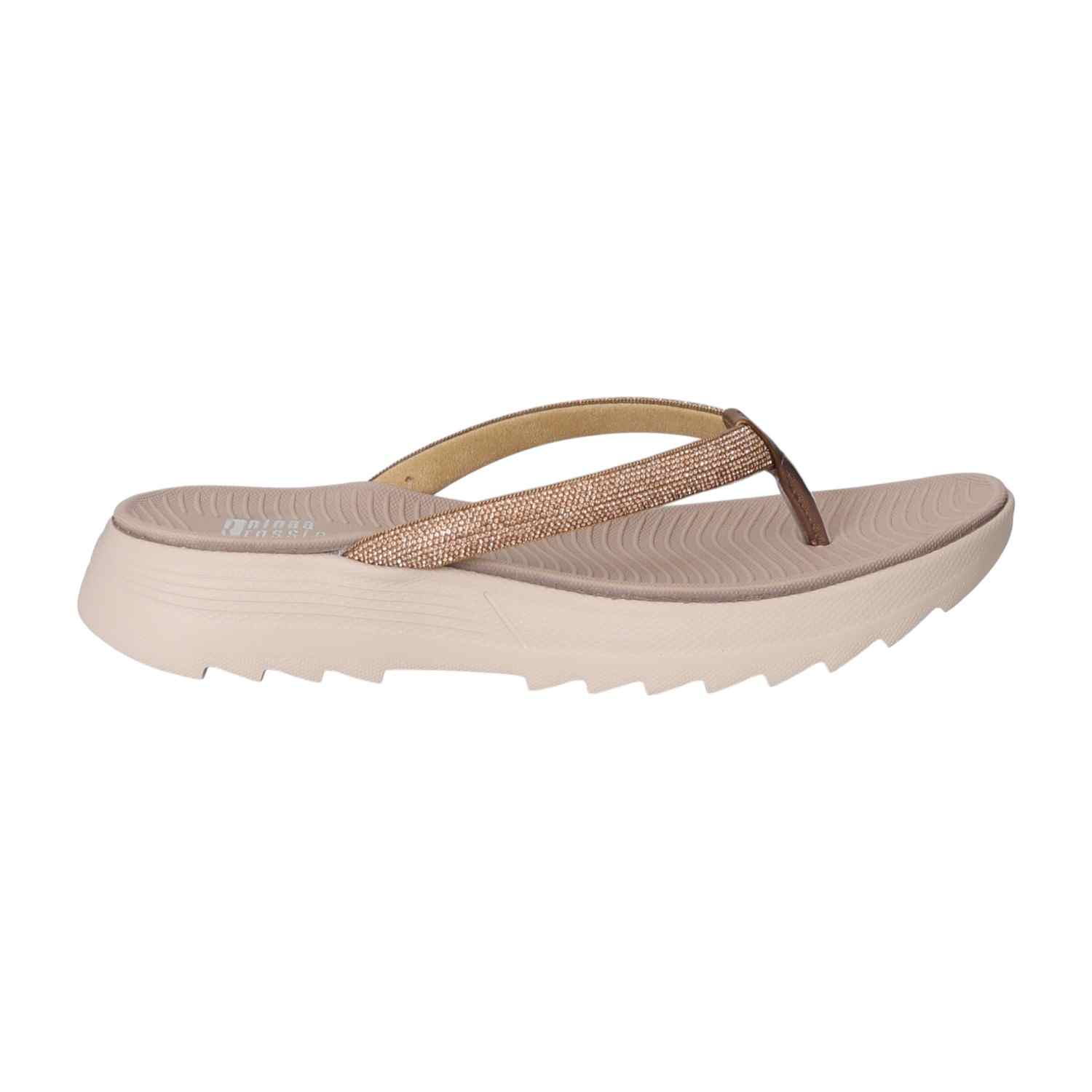 Women Sleek Comfort Flip-Flop Sandals