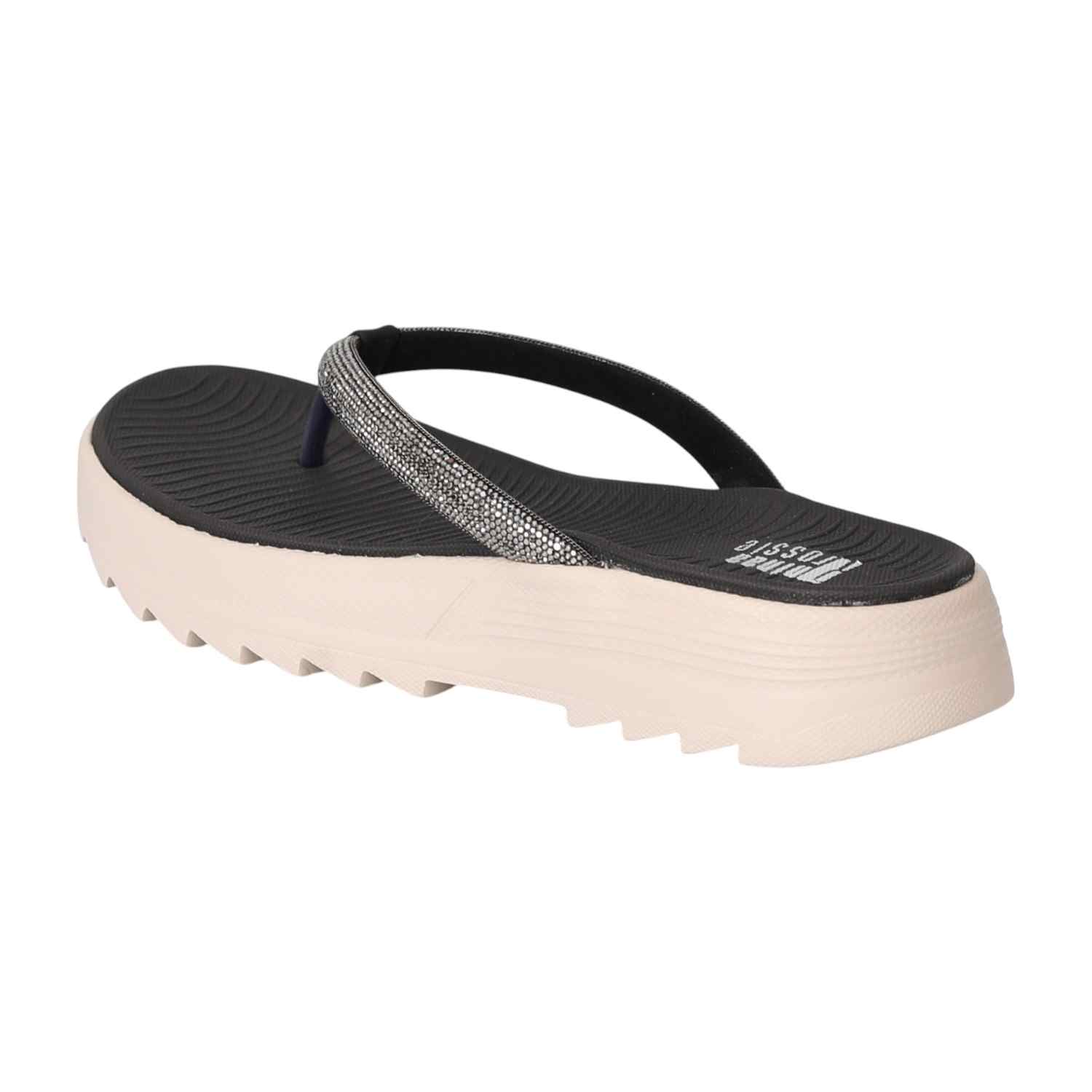 Women Modern Edge Flip-Flop Sandals