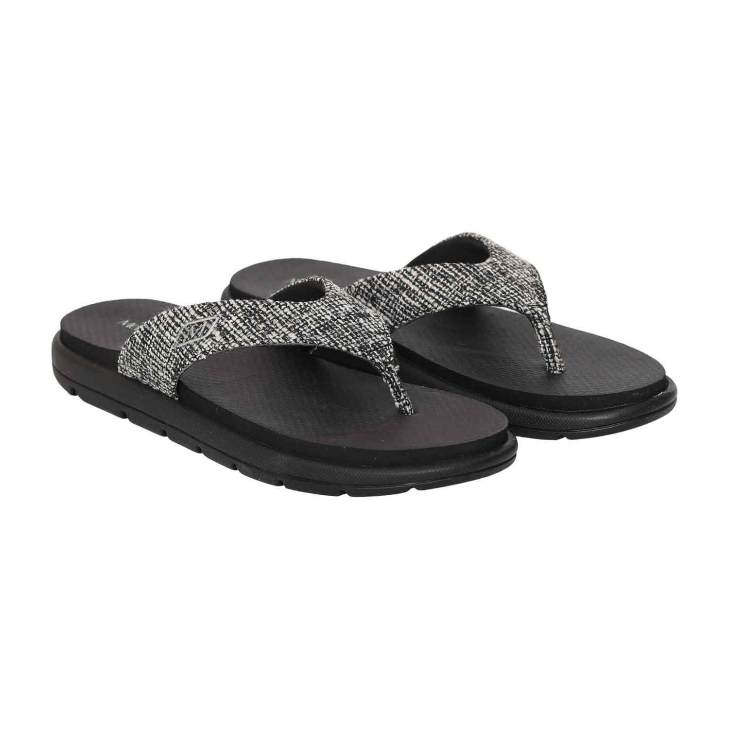 Women Monochrome Weave Flip-Flop