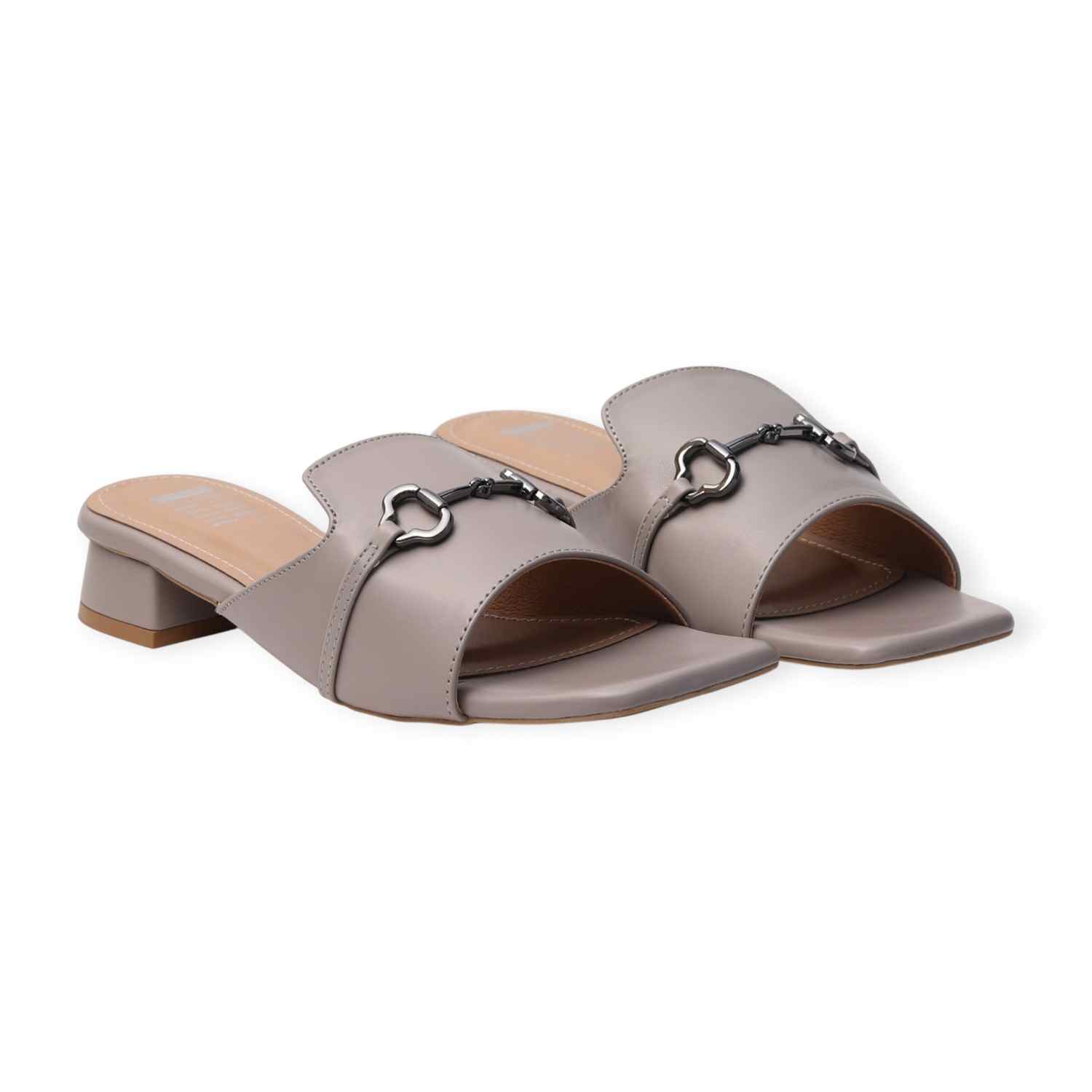 Ninaa Rossie Women’s Metal Accent Grey Slip-On Sandals