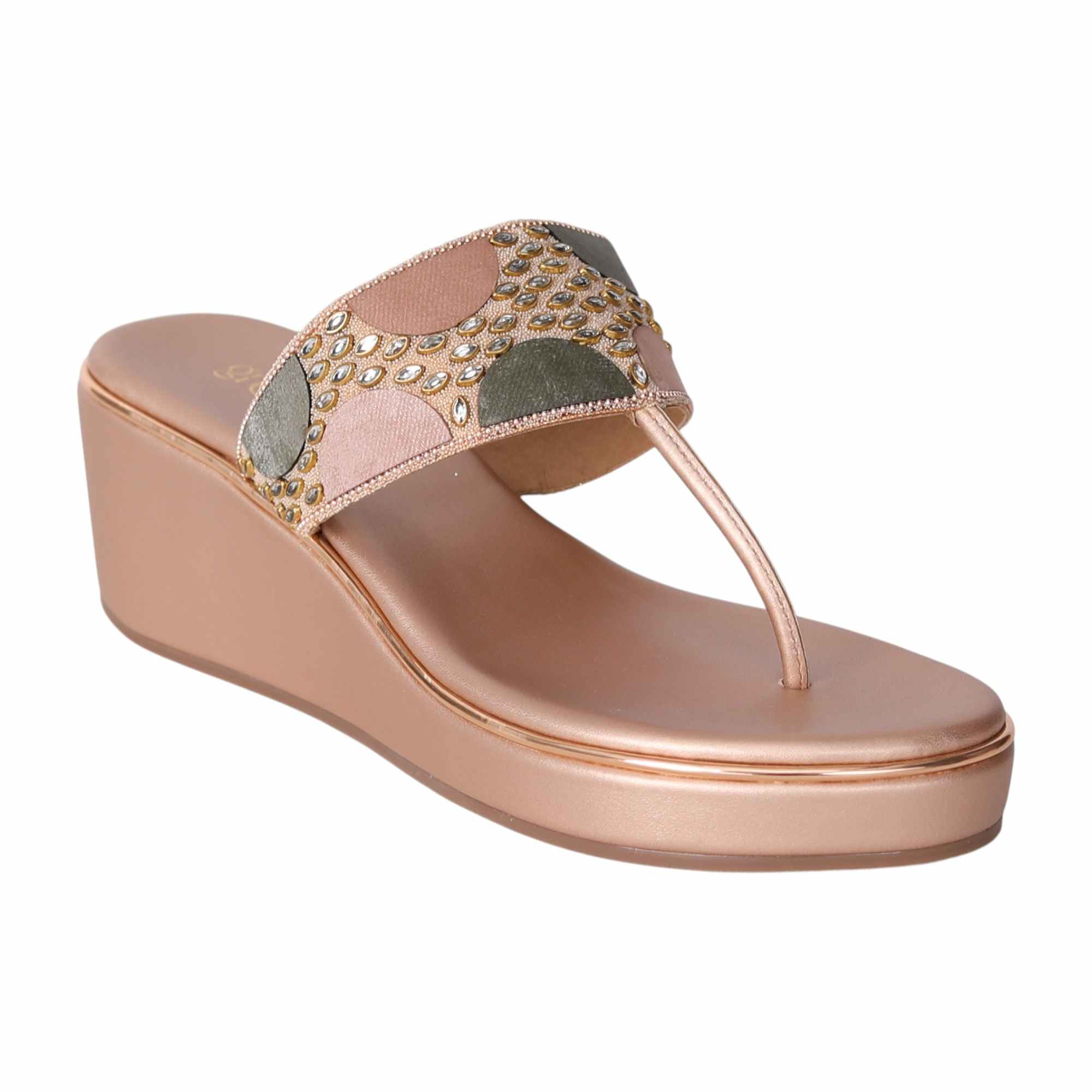 Peach Trendy Thong Heeled Sandals