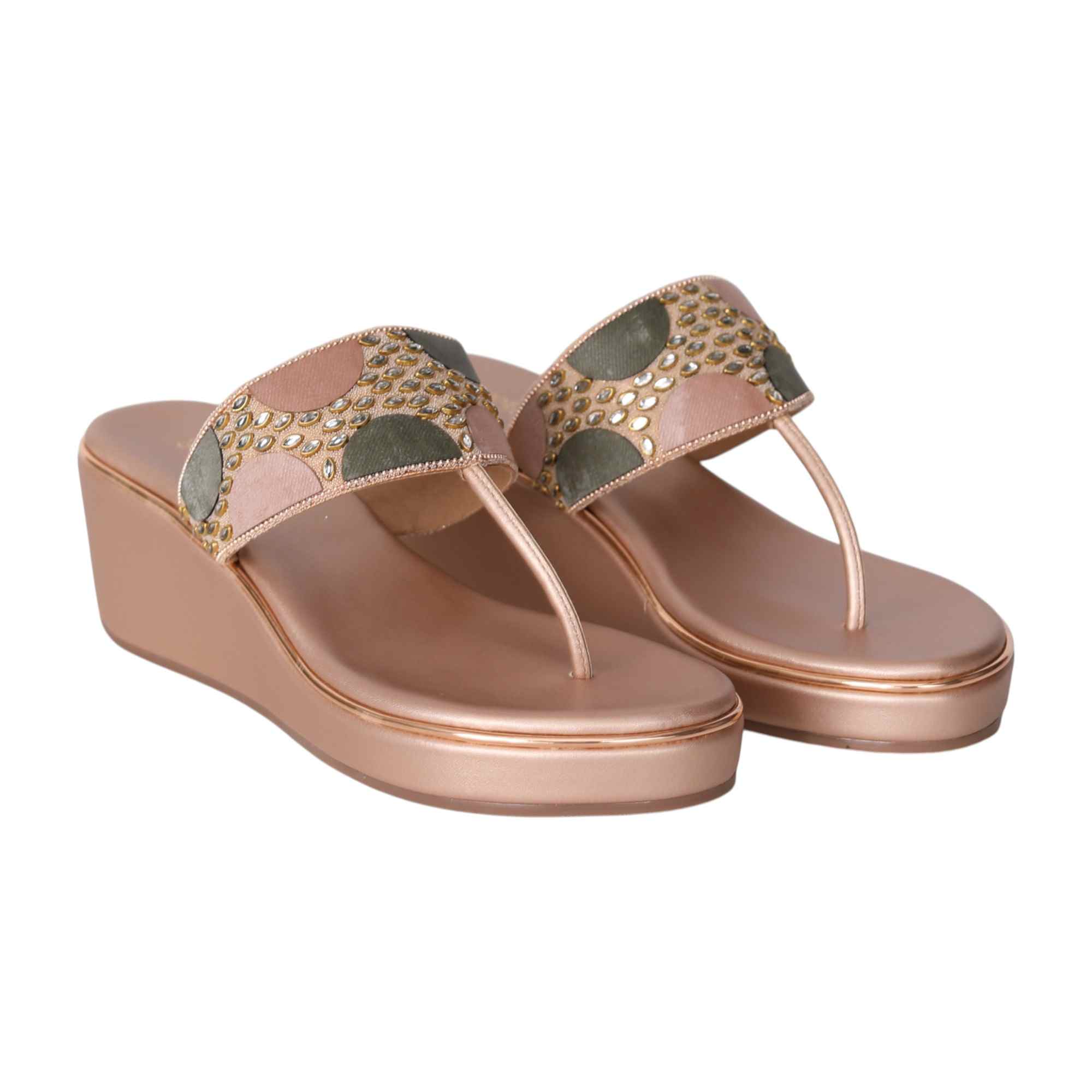 Peach Trendy Thong Heeled Sandals