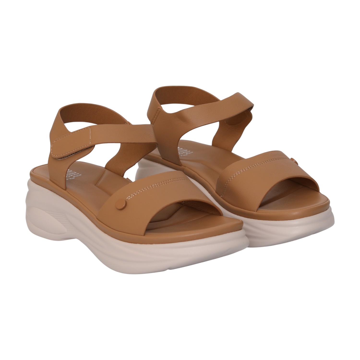 Women Caramel Ease Sandals