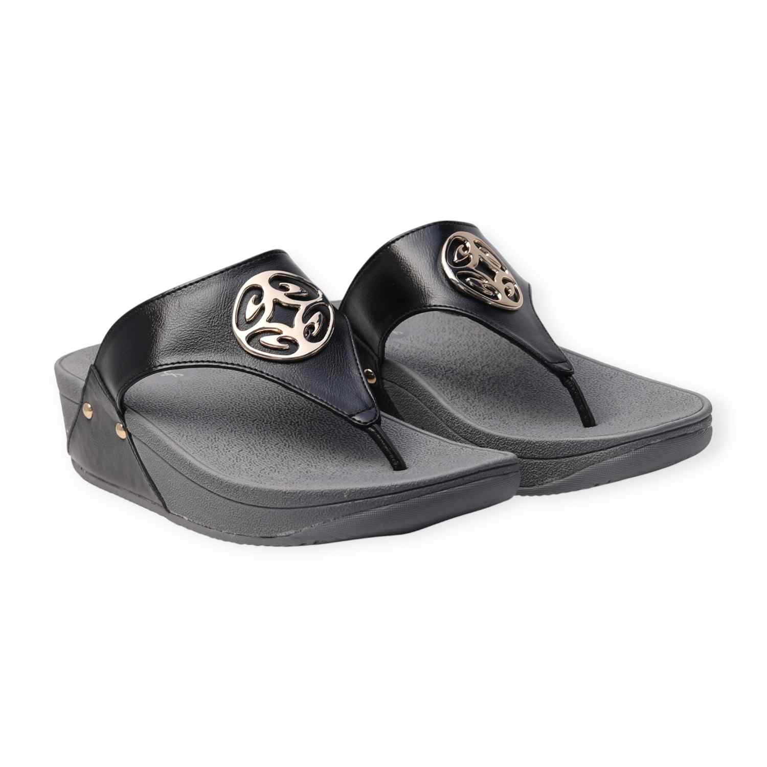 Pinkleaf Women’s Black Metallic Sandals