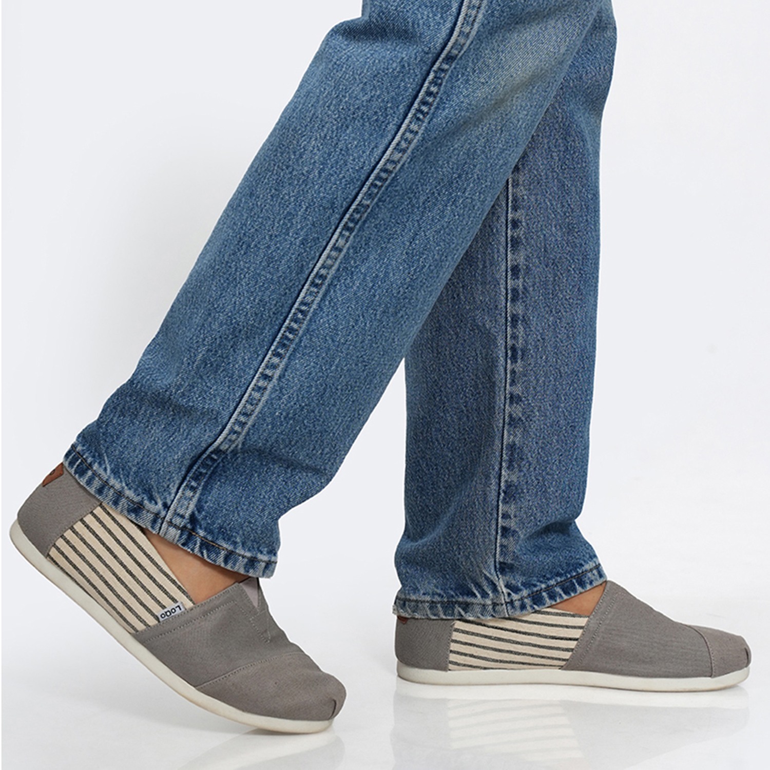Alpari Varsity Men's Grey Slip-ons