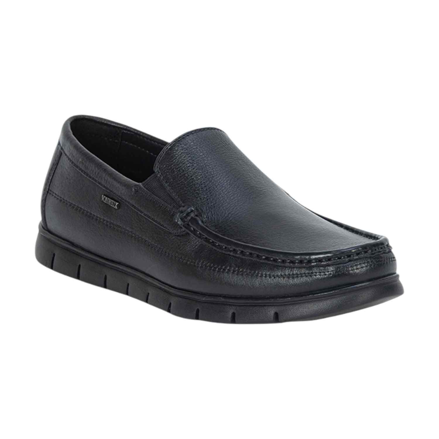 Men Black Genuine Leather Slip-On Loafers