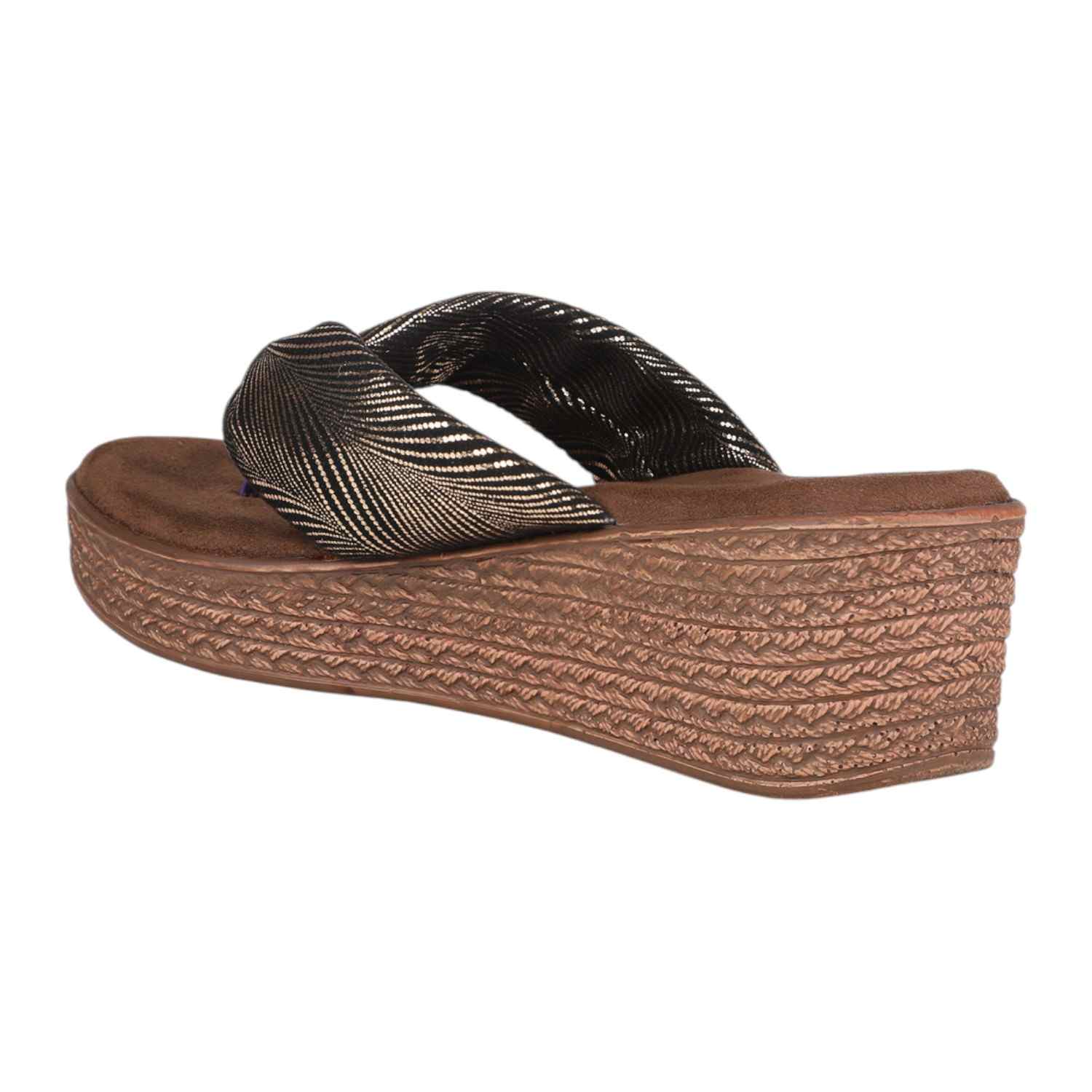 Women Antique Gold & Black Leaf Pattern Wedge Thong Sandals