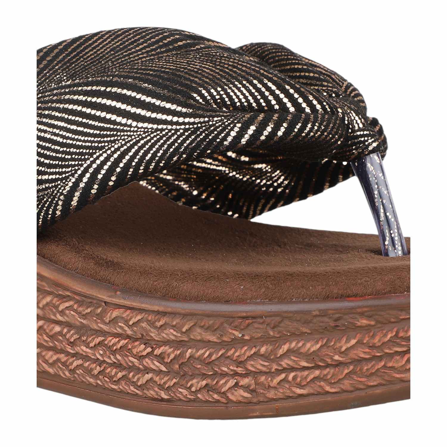Women Antique Gold & Black Leaf Pattern Wedge Thong Sandals