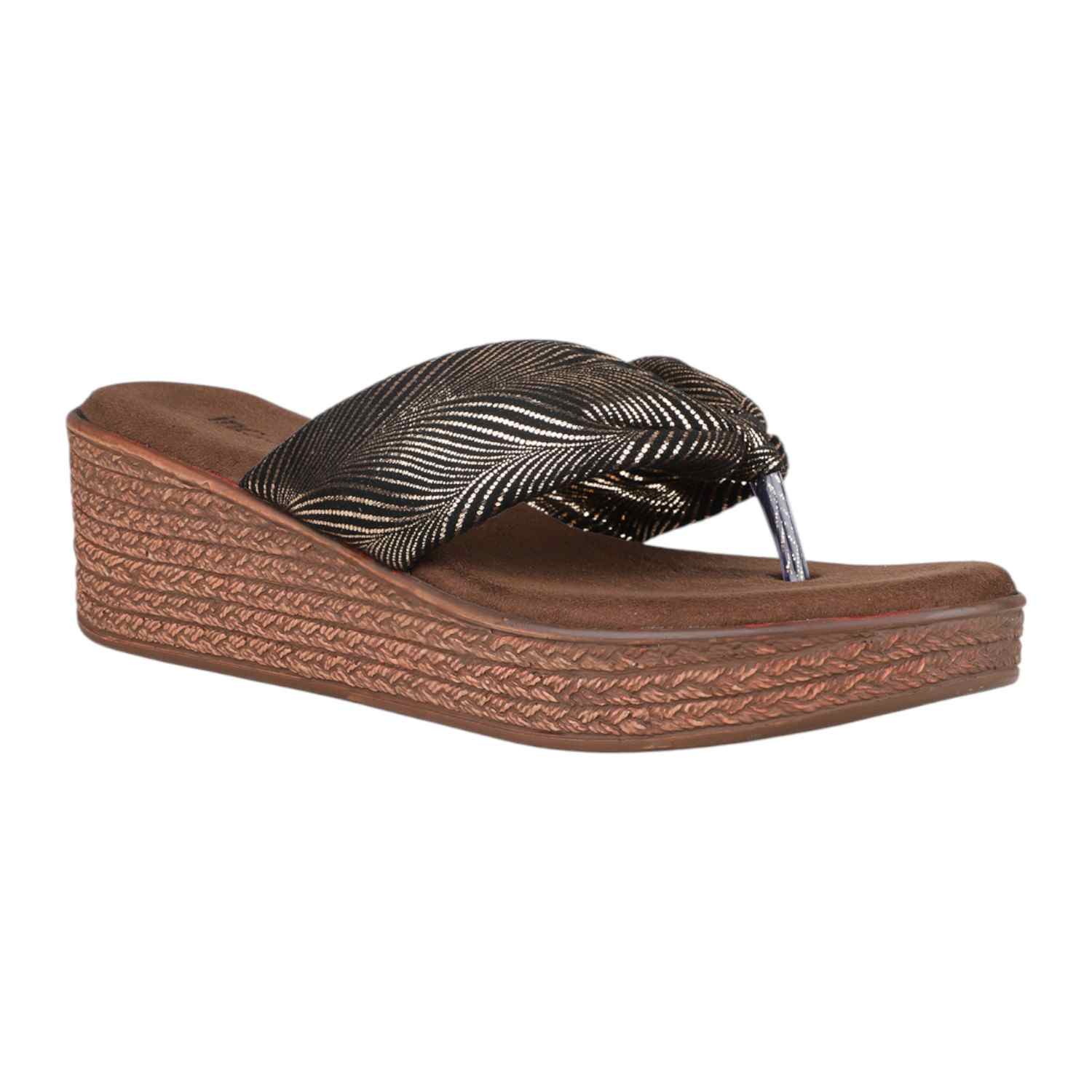 Women Antique Gold & Black Leaf Pattern Wedge Thong Sandals