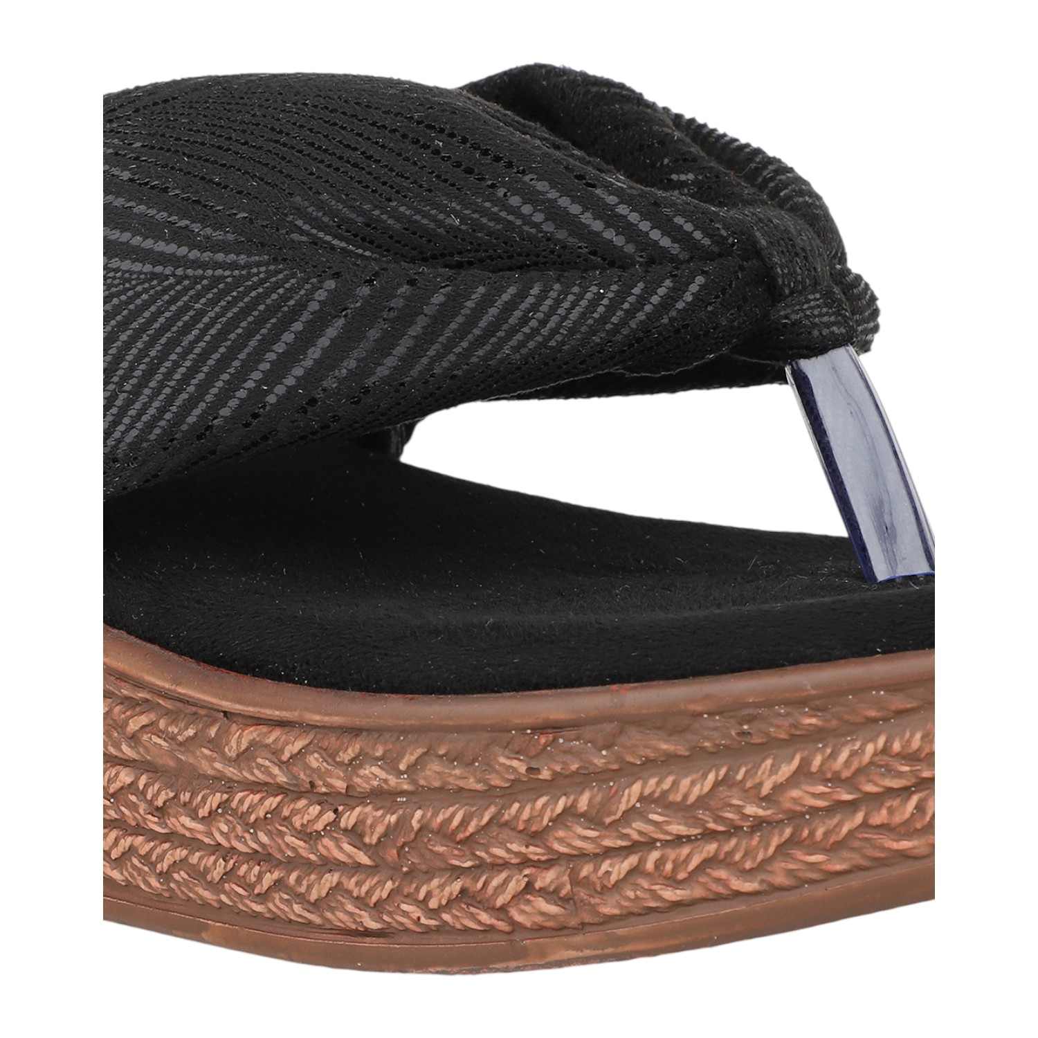 Women Antique Grey & Black Leaf Pattern Wedge Thong Sandals