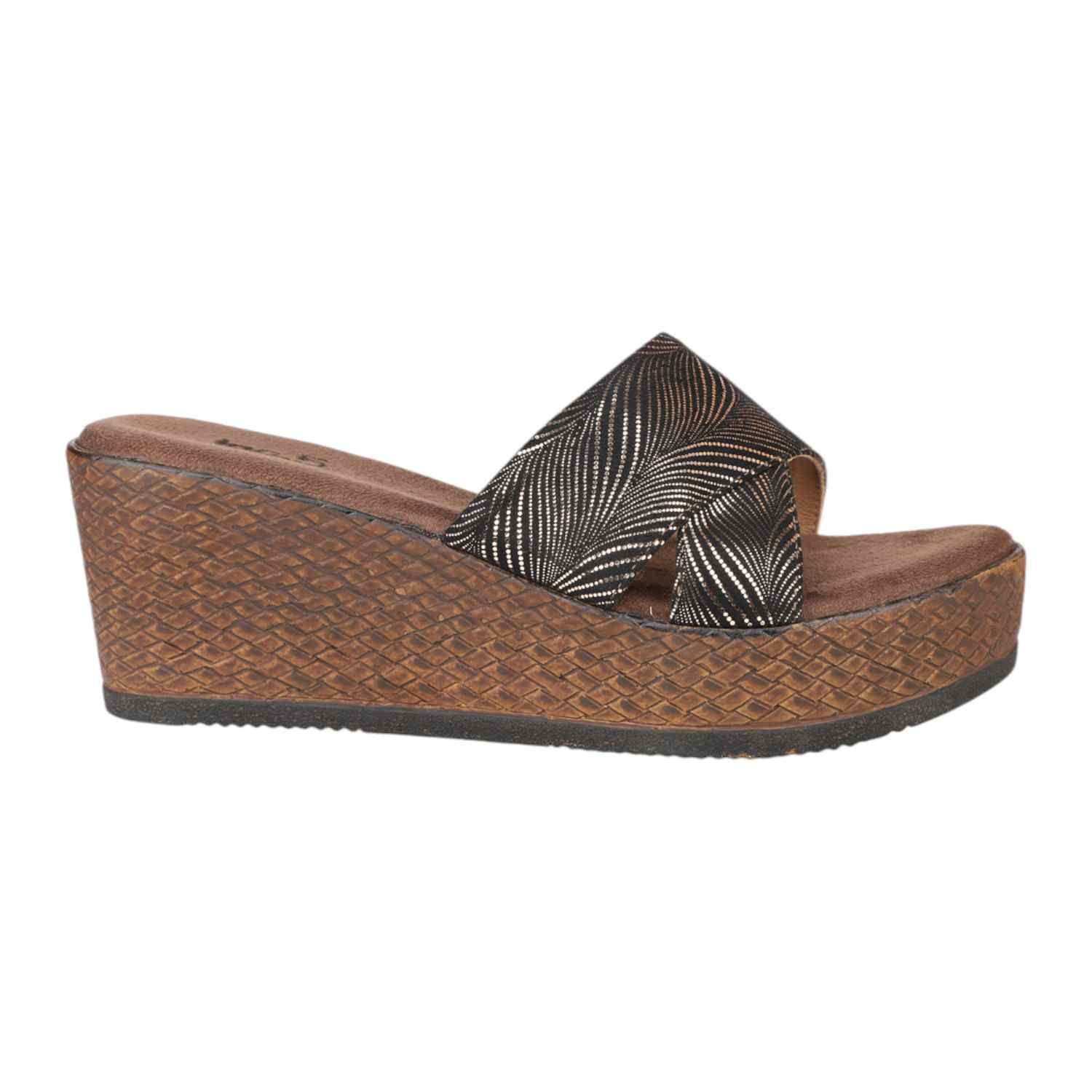 Women Antique Gold & Black Patterned Wedge Sandals