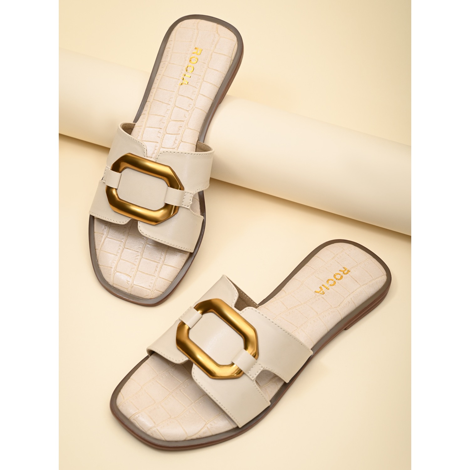 Women Casual Buckled Flats