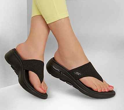 GO WALK ARCH FIT SANDAL - WEE