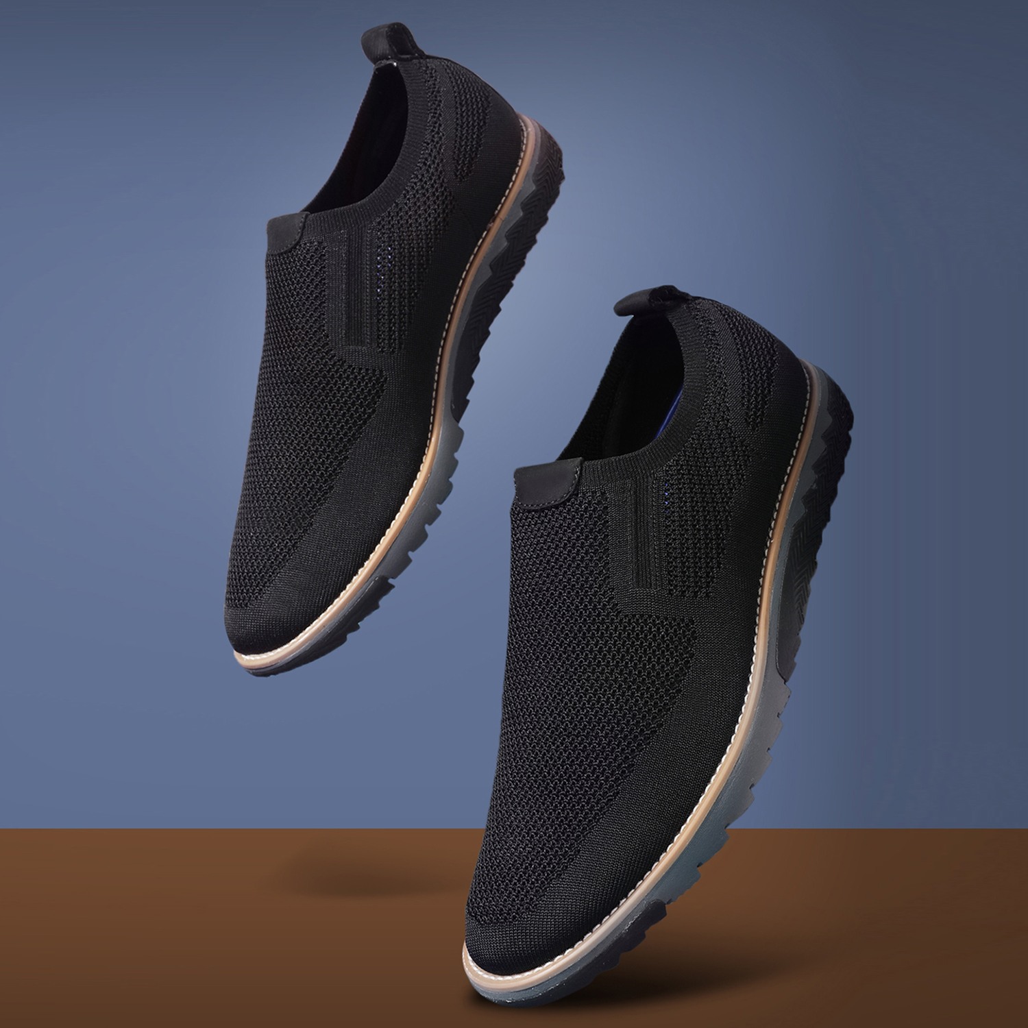 Expert Mt Black Casual Slipon For Men