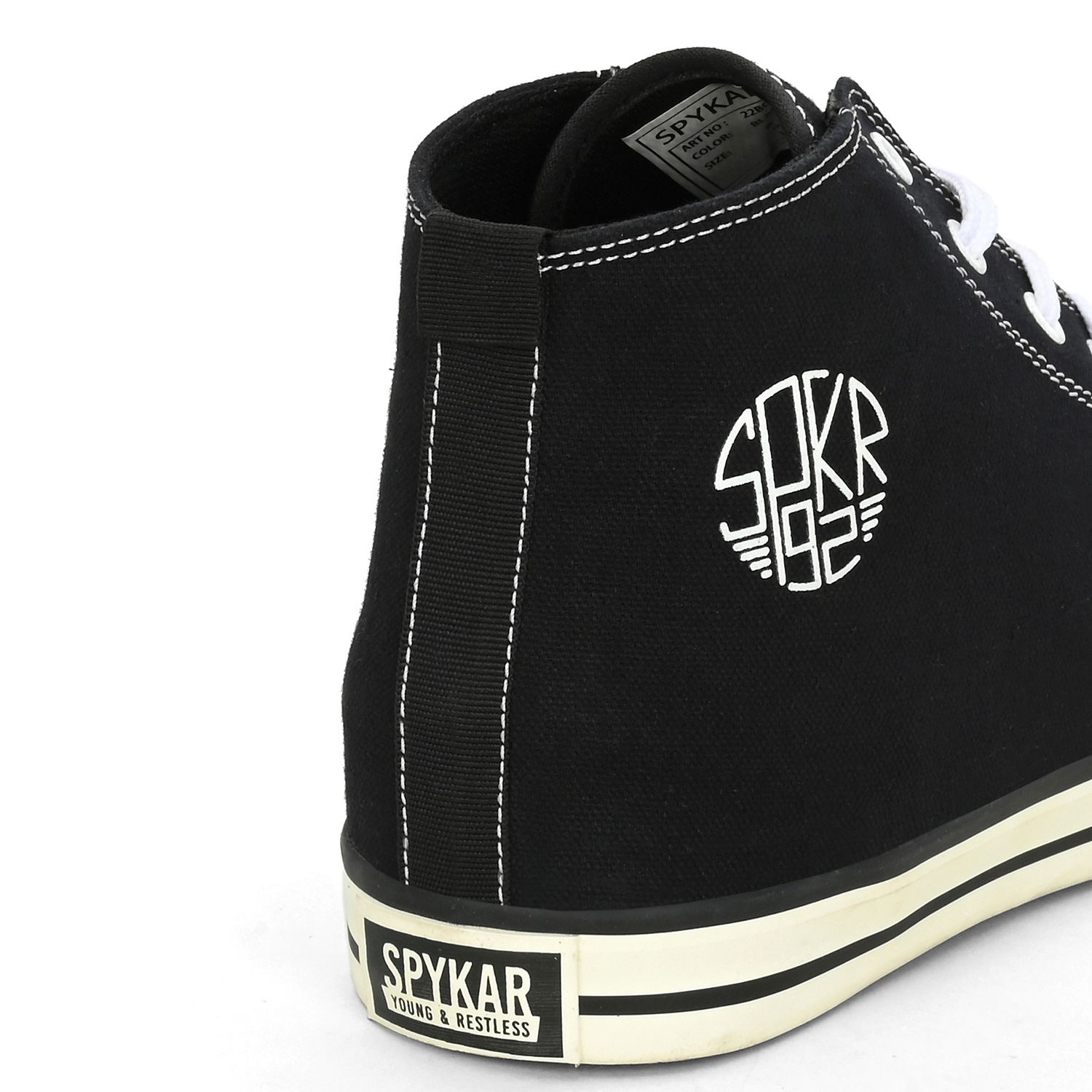 Kiry Men Black-White Oldschool Lace Up Sneaker