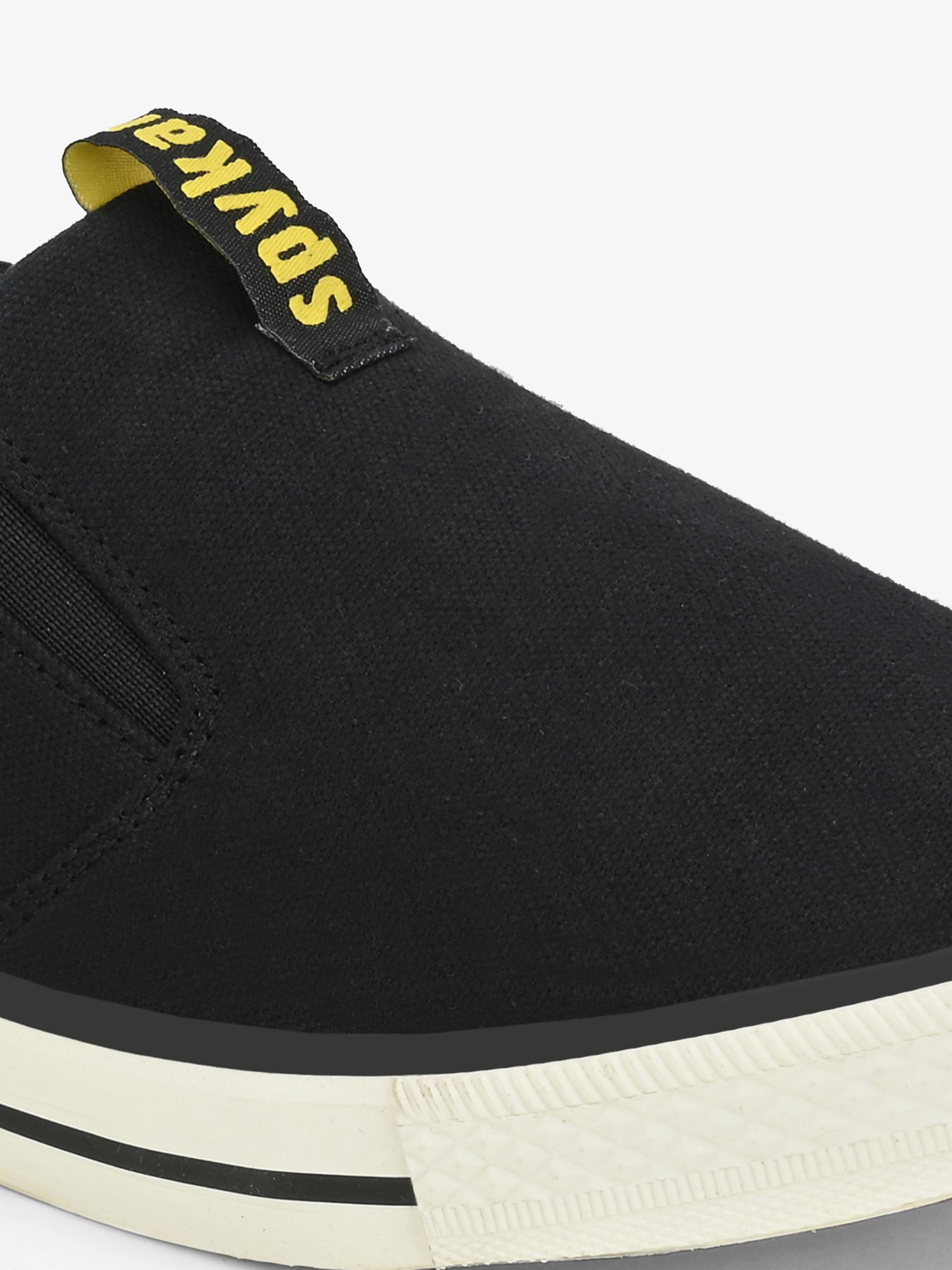 Sopheak Men Black-Yellow Oldschool Slip On Sneaker