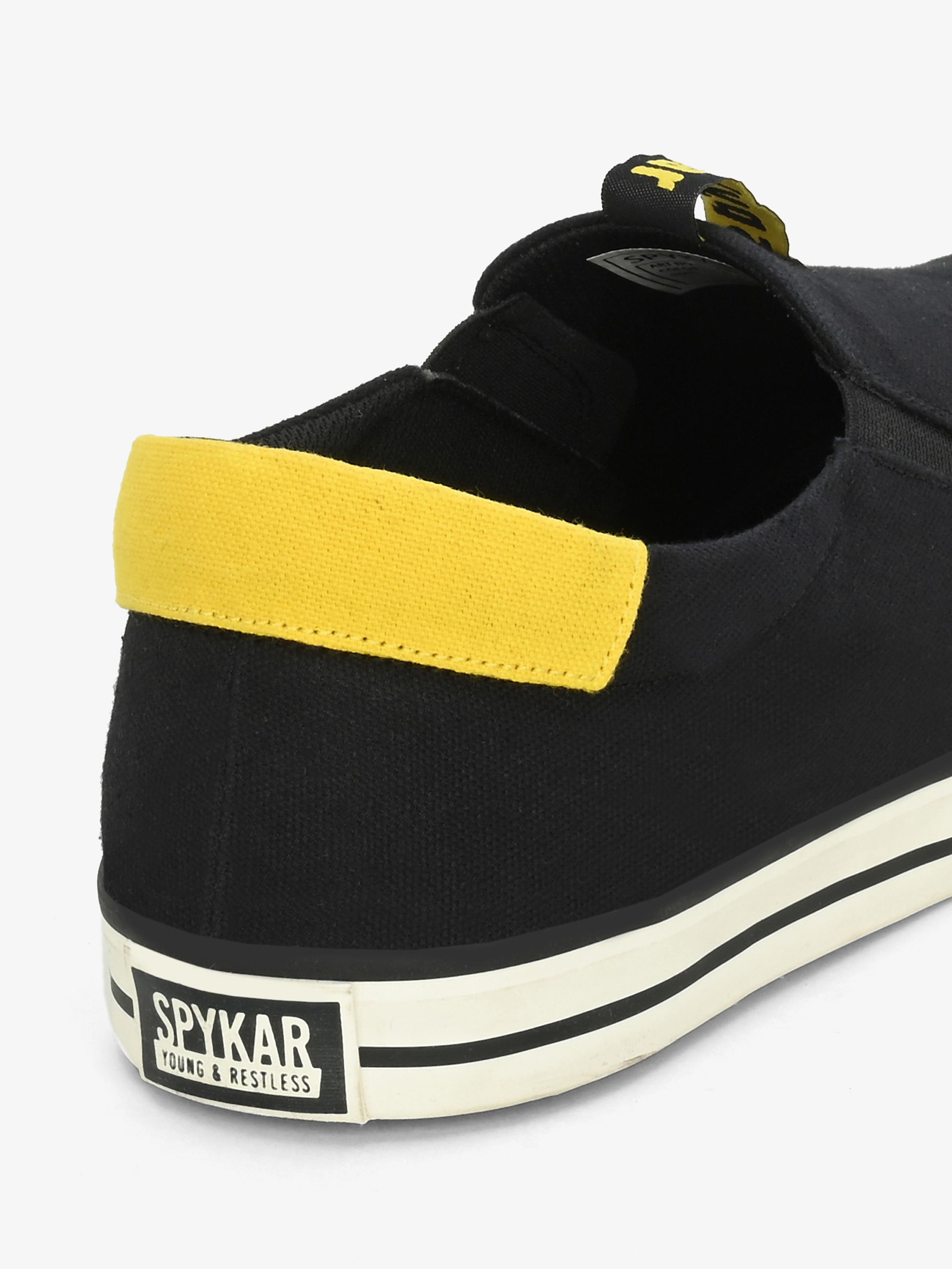 Sopheak Men Black-Yellow Oldschool Slip On Sneaker