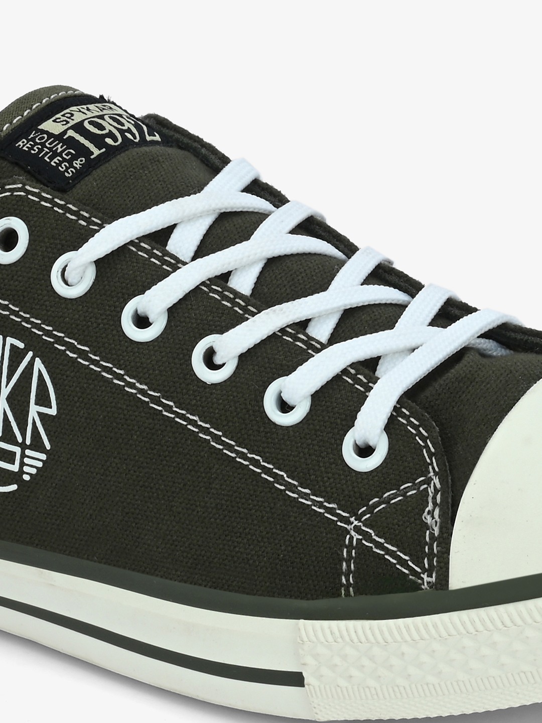 Dara Men Olive-White Oldschool Lace Up Sneaker