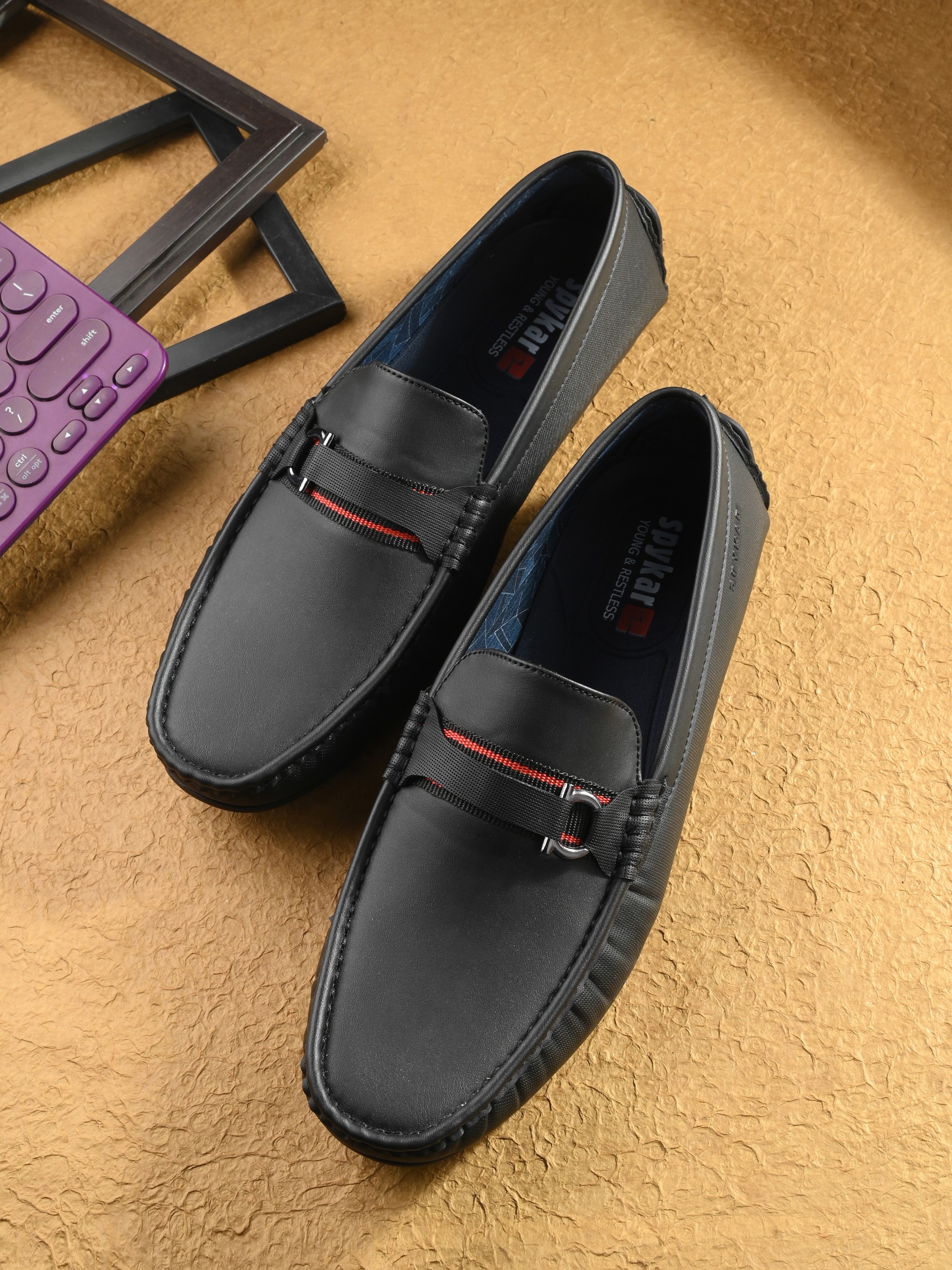 Puk Men Black Smart Casual Loafers