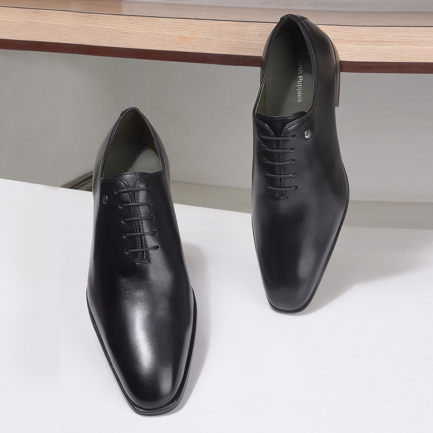 Sebastain Plain Ox Black Formal Shoes For Men