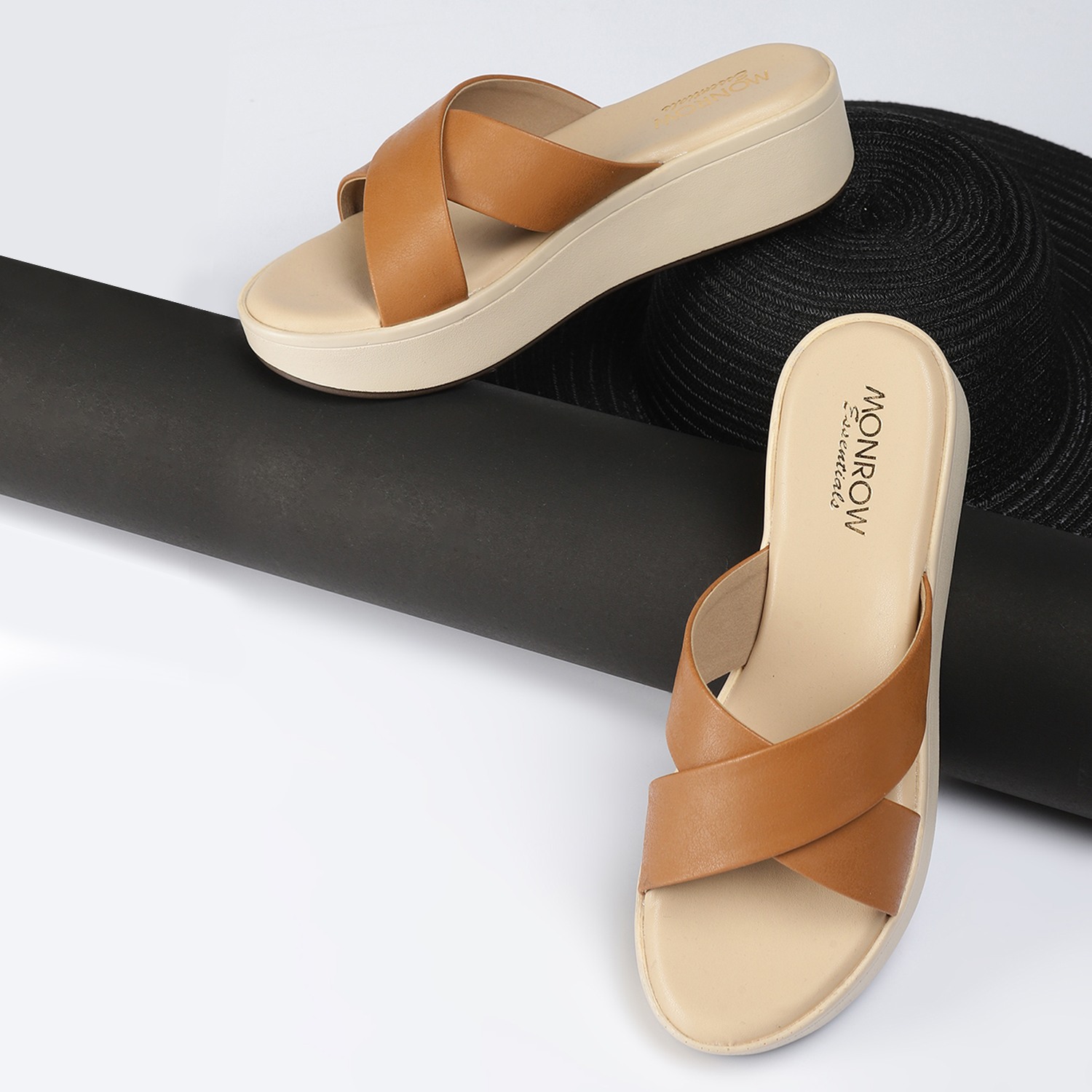 Monrow | Monrow Noel Brown Wedge Heels|0