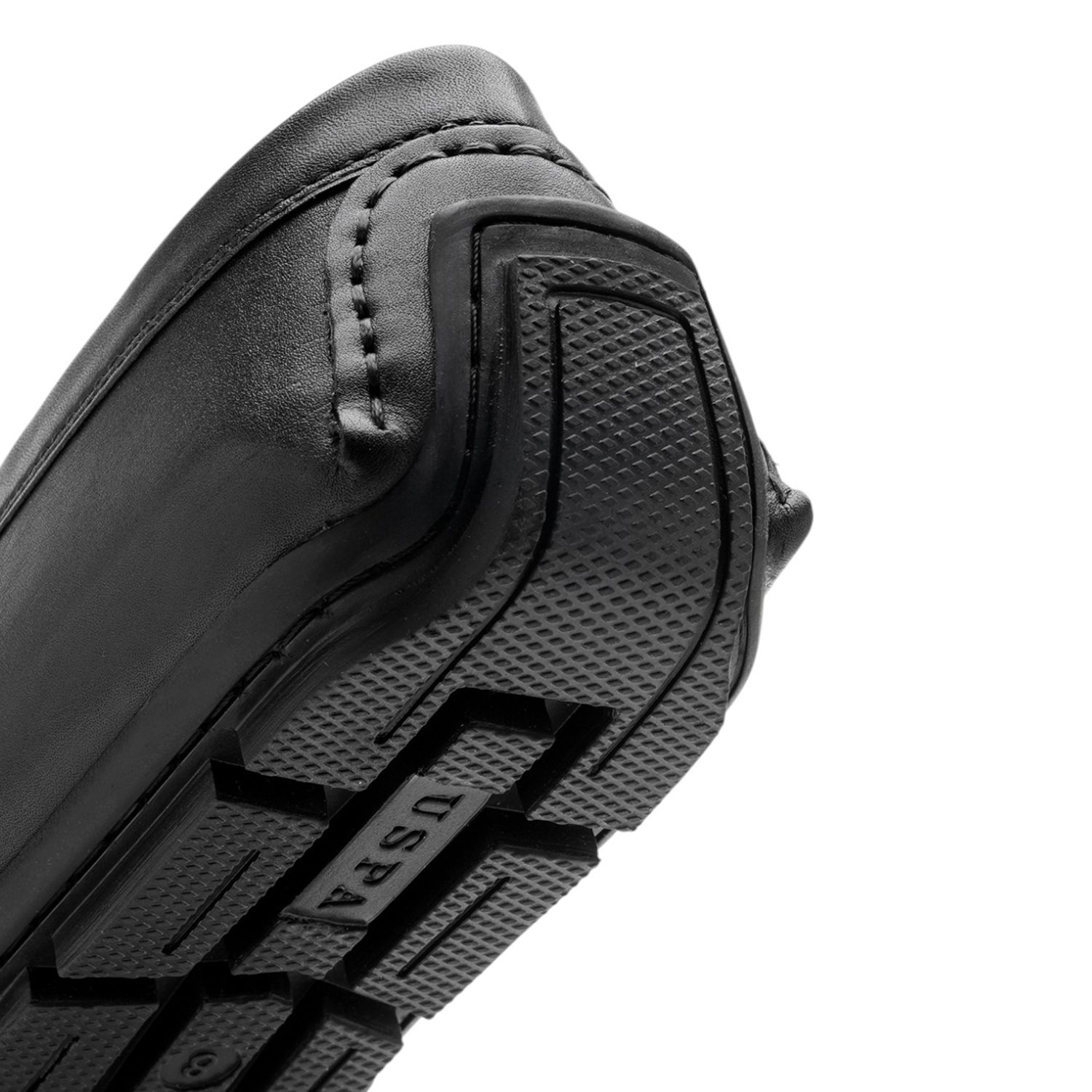 Men Astian Solid Loafers