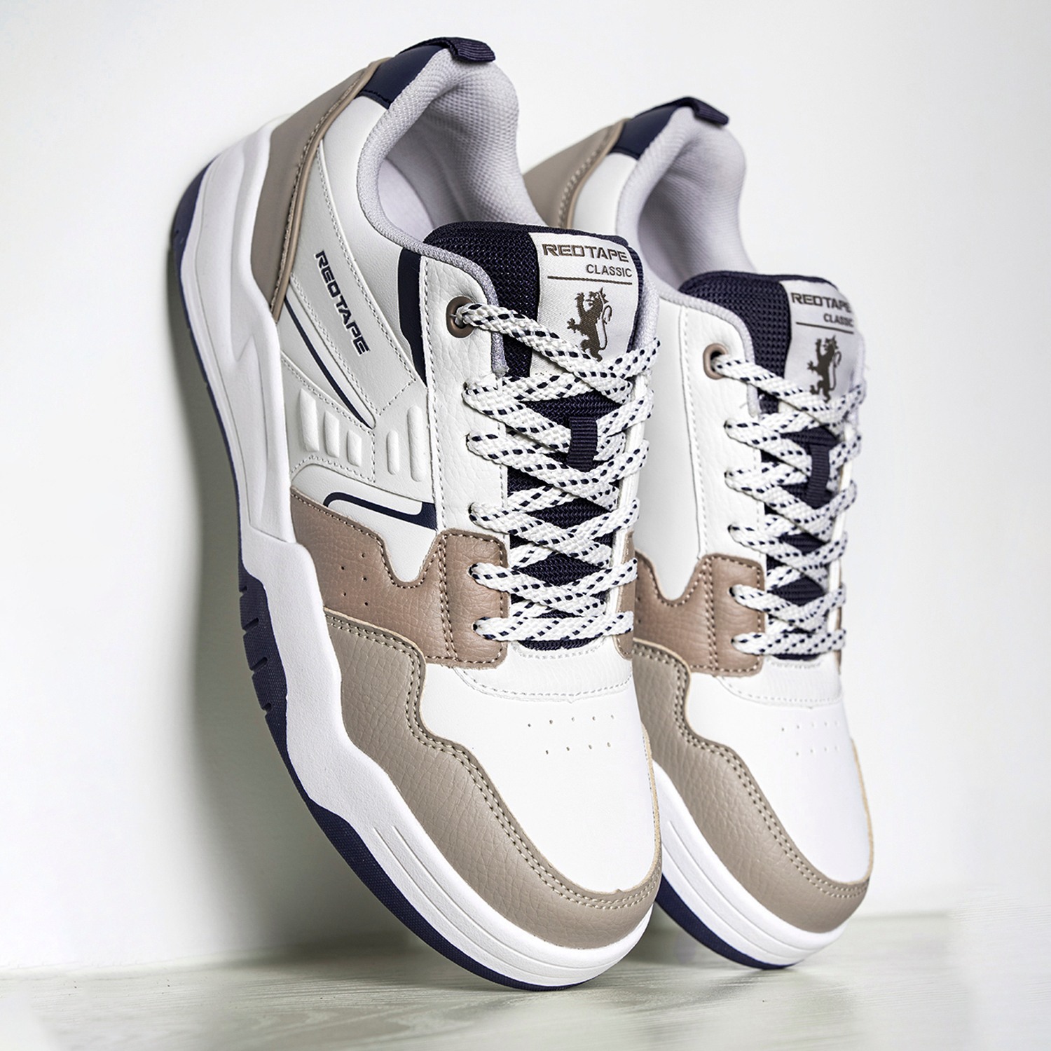 Lifestyle Sneakers Shoes For Men