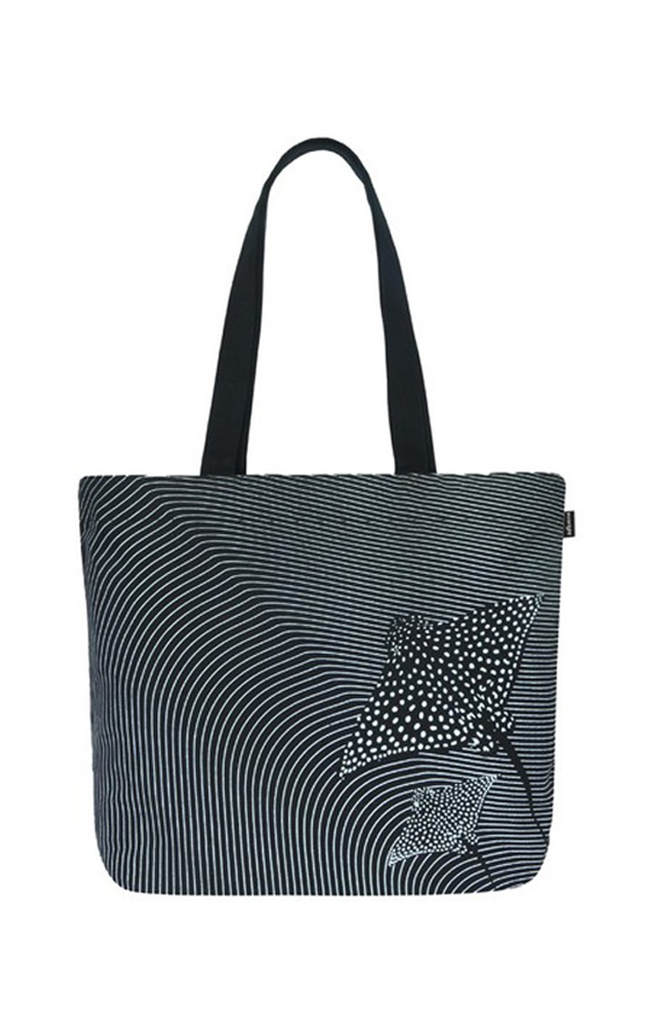 Large Zipper Tote Bag - Mesmerizing Stingray