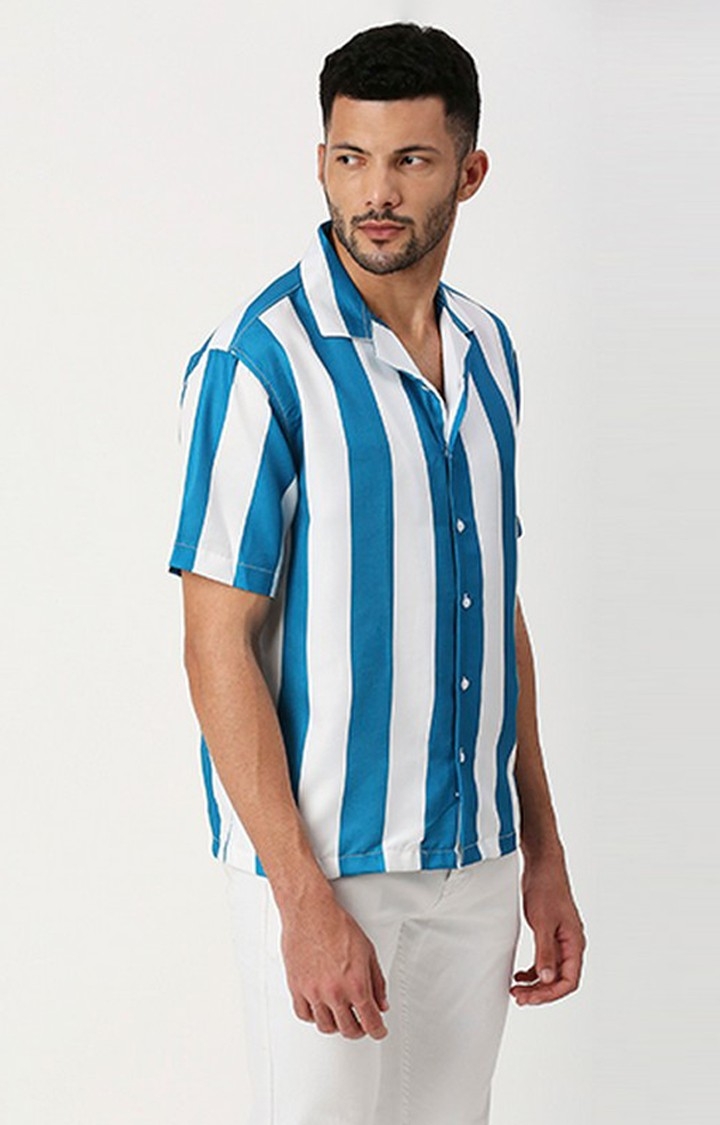 Men White and Blue Striped Casual Shirts