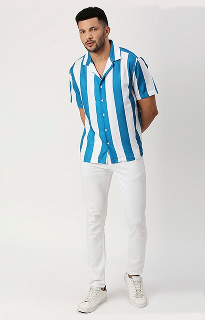 Men White and Blue Striped Casual Shirts