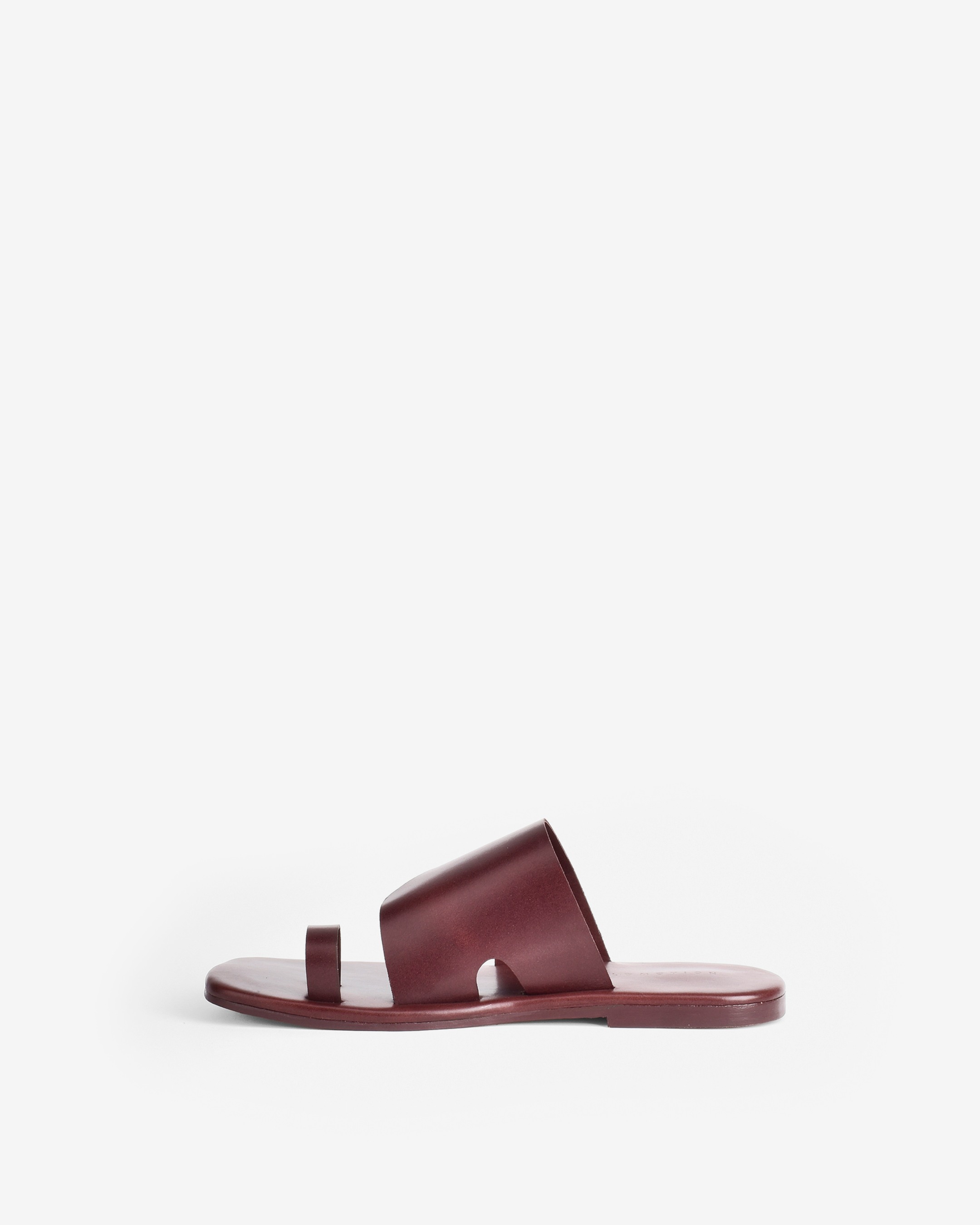 Monochrome Open Toe Chappals