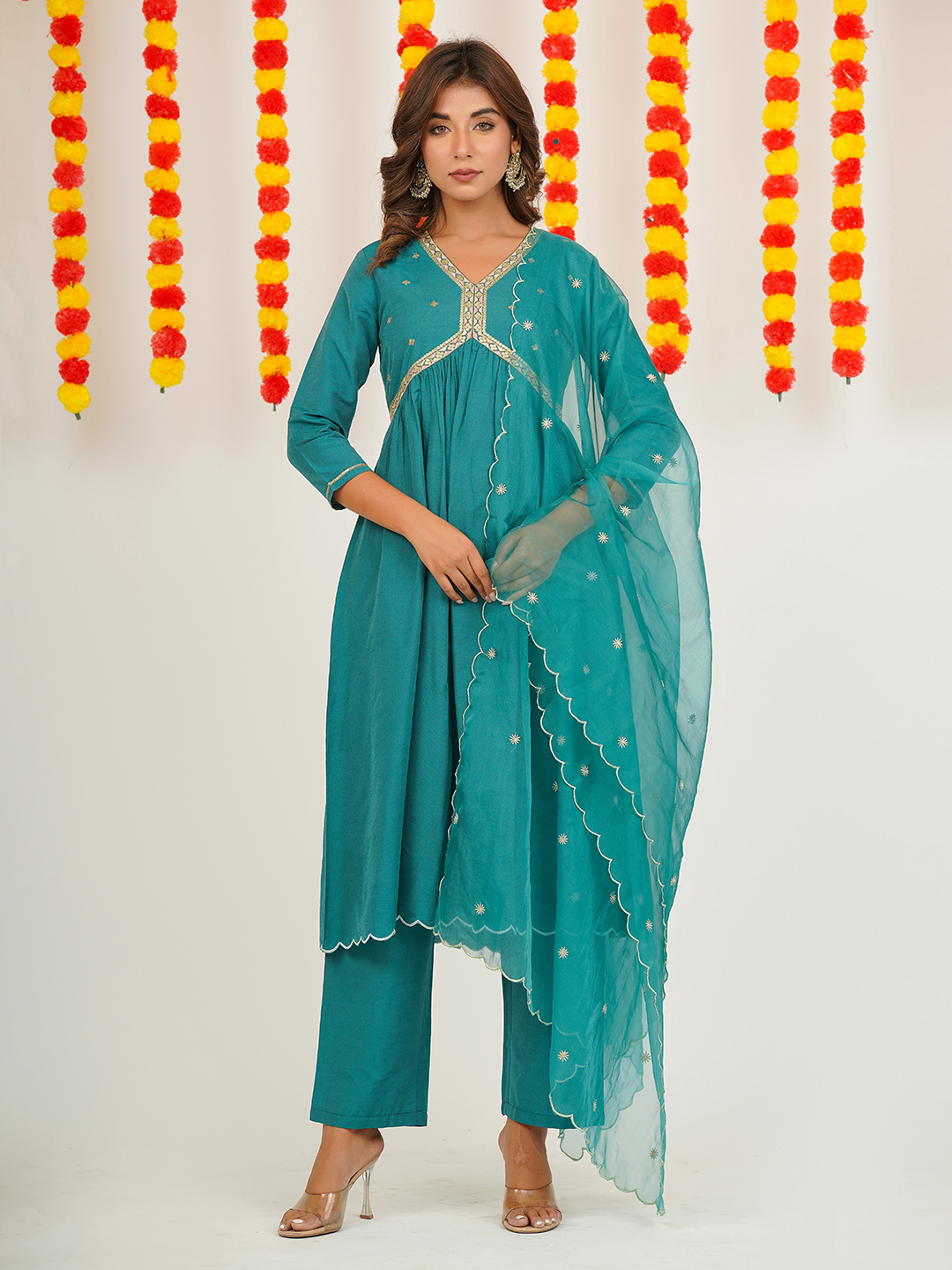 VISCOSE PST YOKE EMBRODIERED KURTA SET