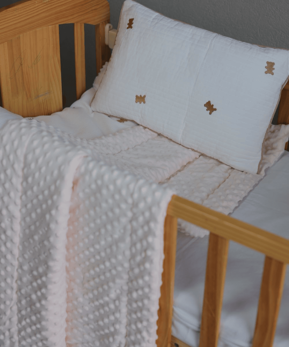 Cozy Bunny Blanket Set