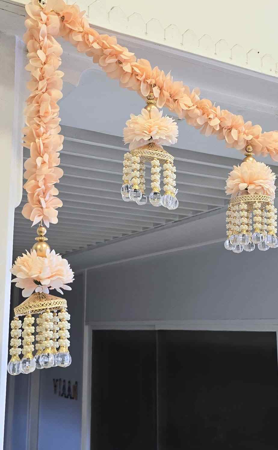 Floral bandarwal with Crystal drop jhoomer