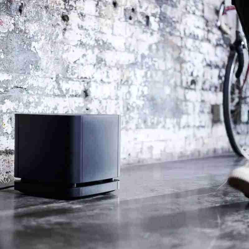 مضخم صوت جهير لاسلكي Bose Bass Module 500 لمكبرات الصوت الشريطية 4