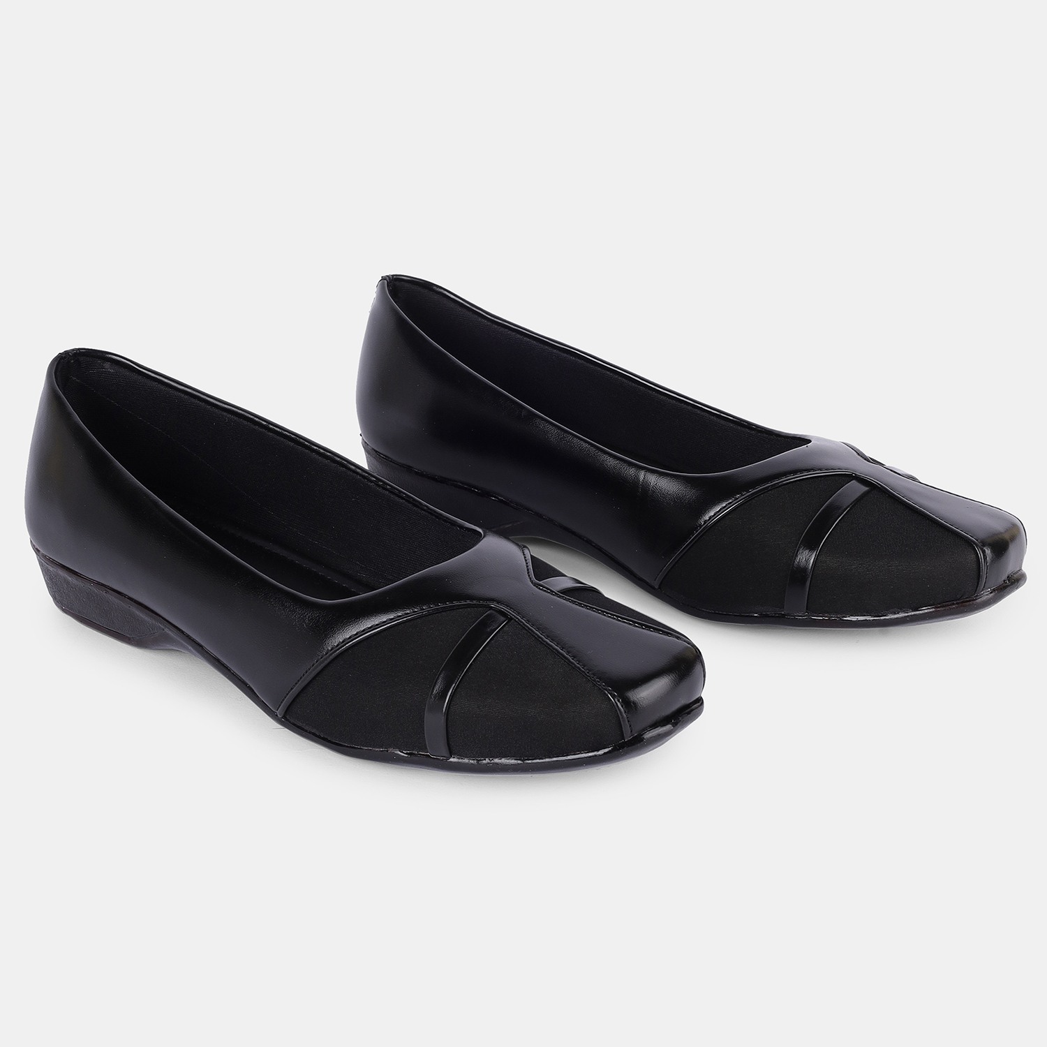 Elegant Black Ballet Shoes for Ladies