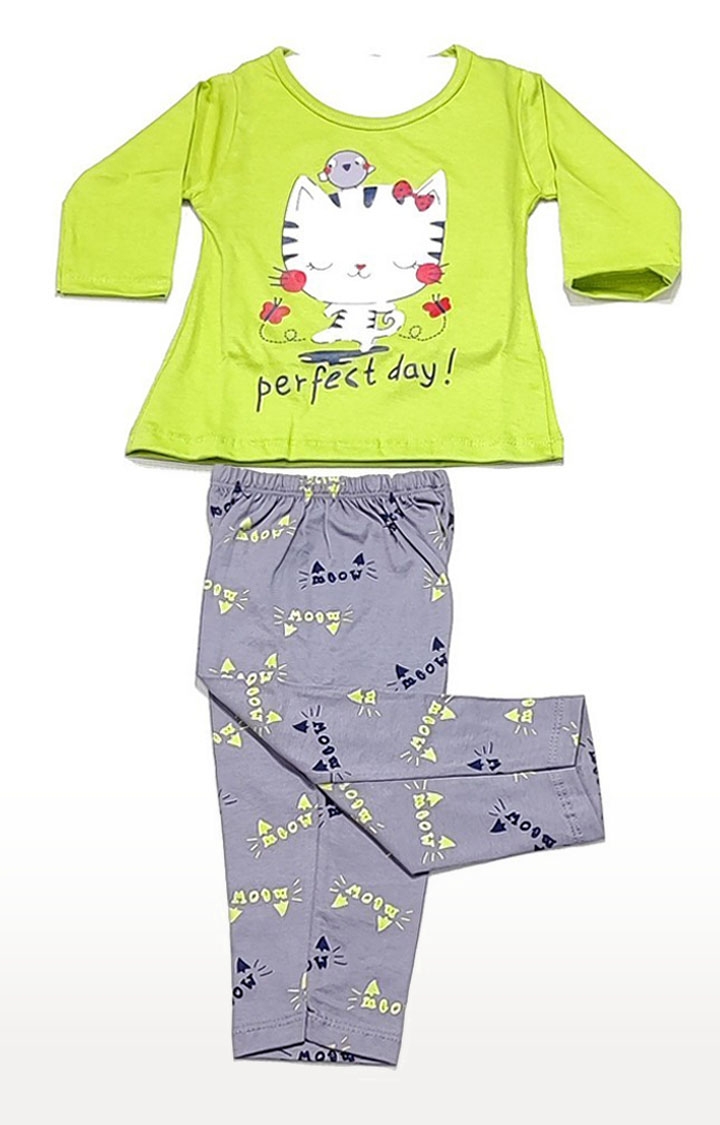 AAAKAR | Girl's Green Stylish Graphic Printed Cotton Blend Nightsuit Set 0