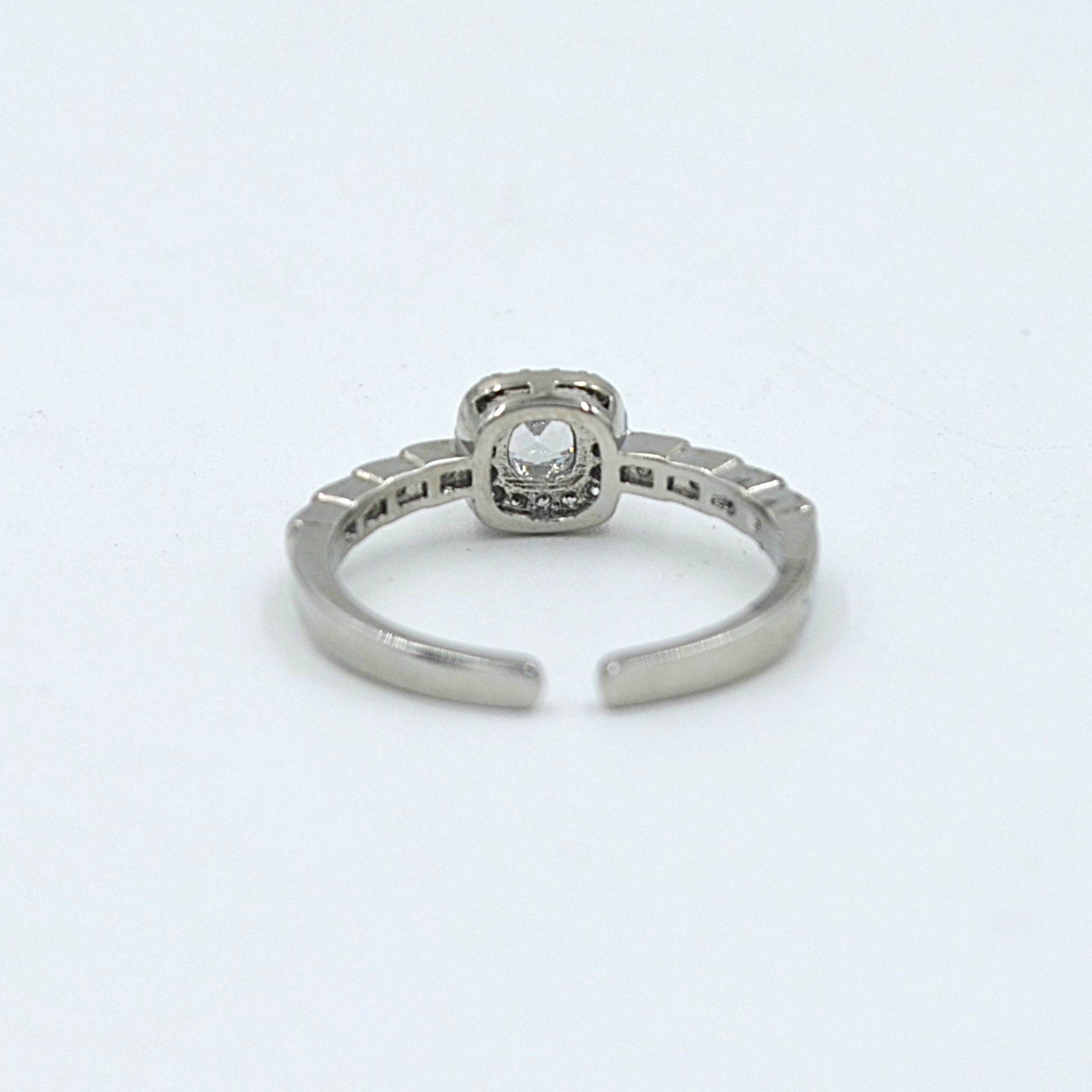 The Nila Silver Plated Solitaire American Diamond Ring