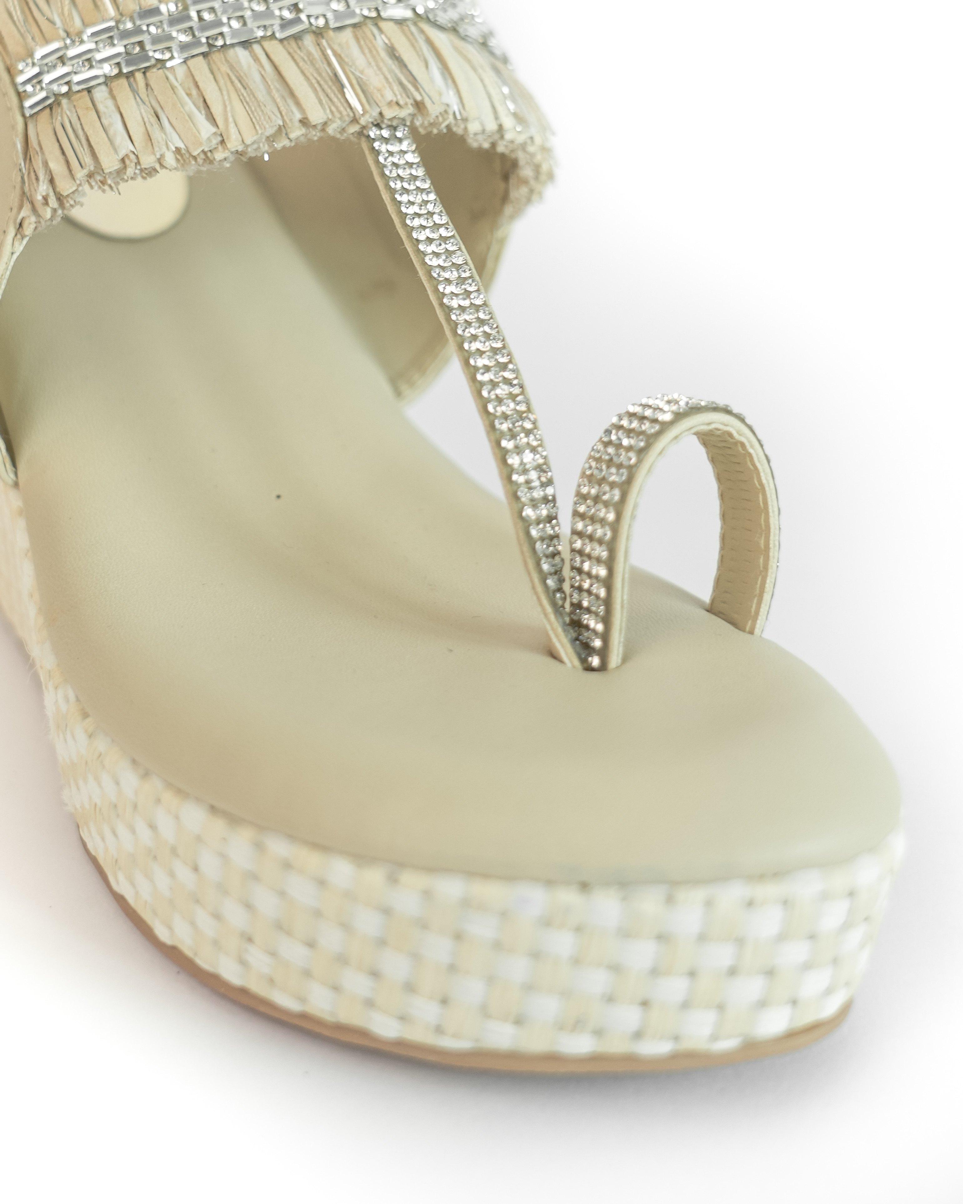 BEIGE KOHLAPURI WEDGE