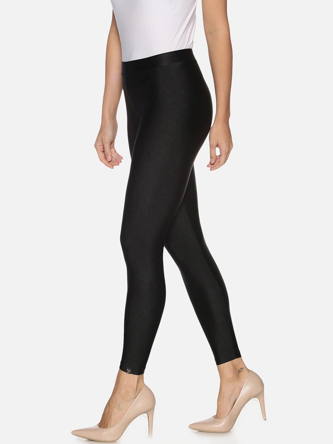 Buy Zivame Shimmer Stretch Ankle Length Leggings - Candy Red at Rs.695  online | Apparel online