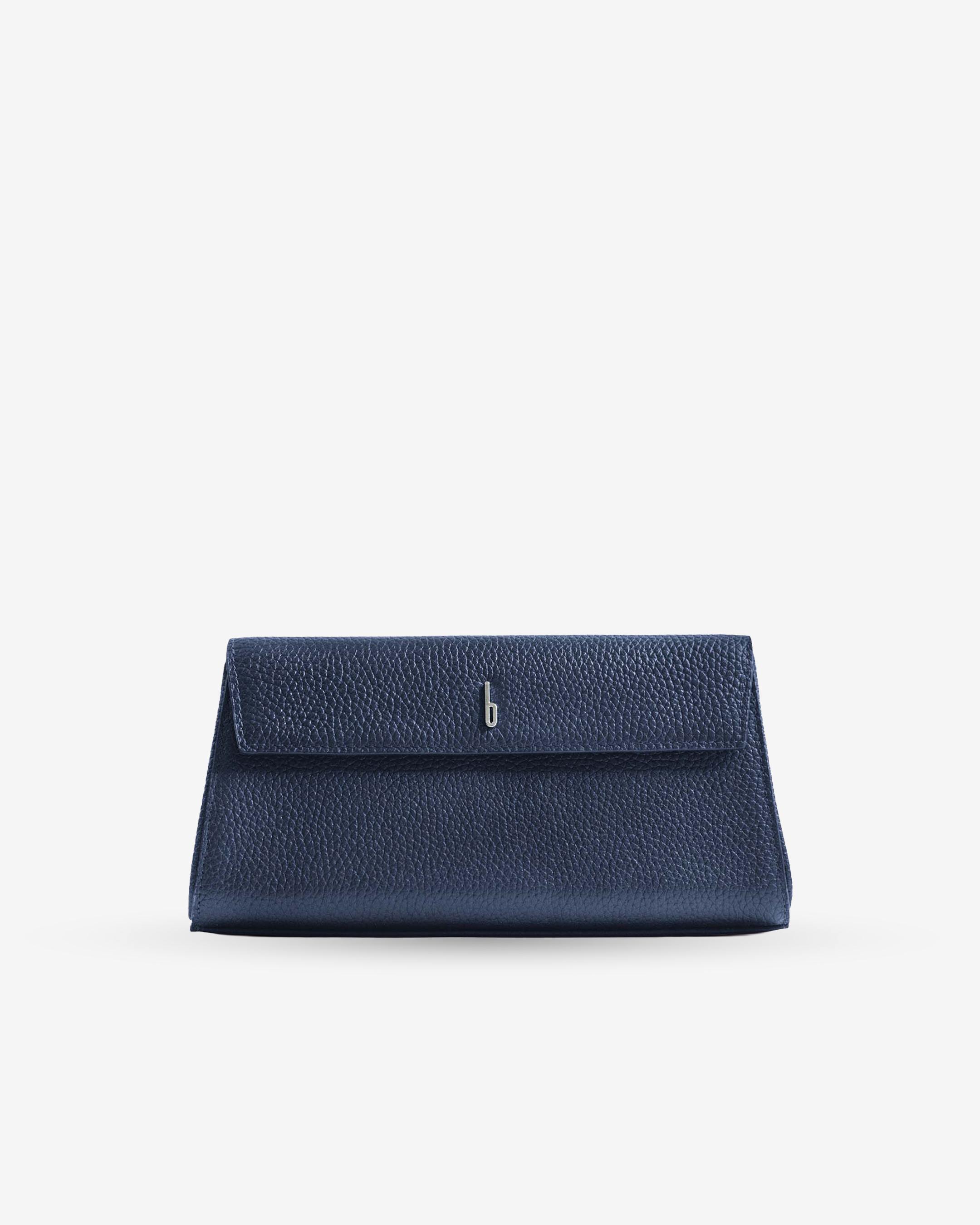 Meera Clutch Pebble Navy