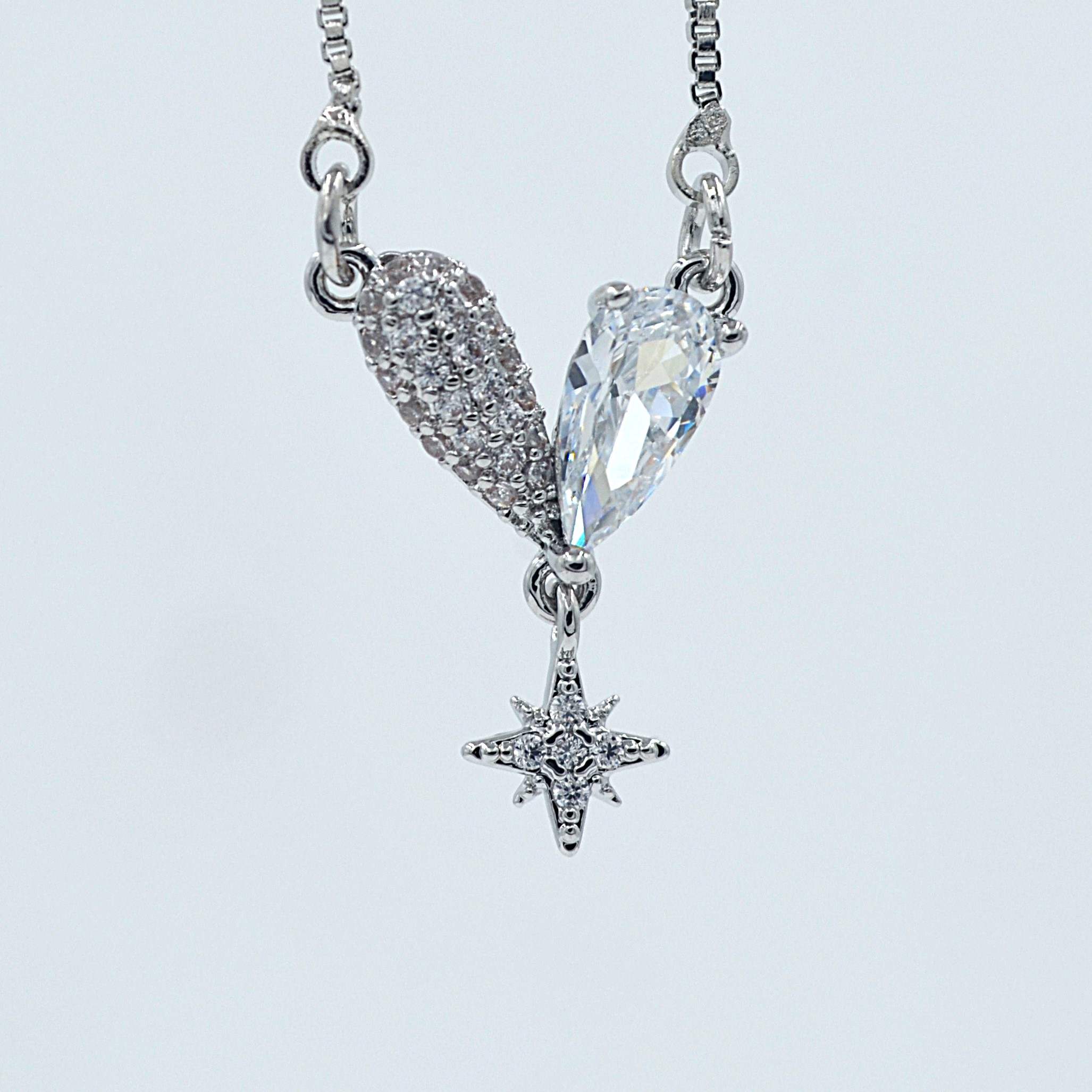 The Nila Silver Plated Crystal Pendant With Chain