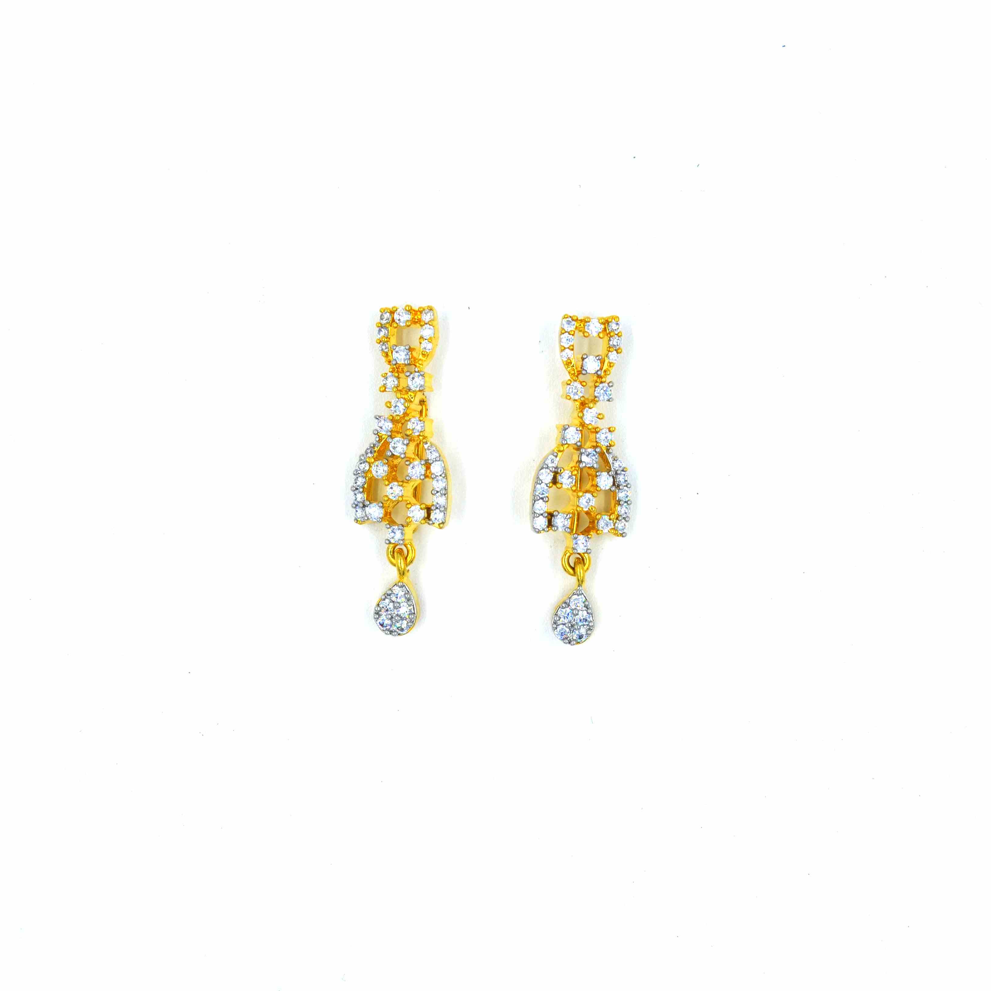 The Nila Gold Plated Mangalsutra chain with earrings