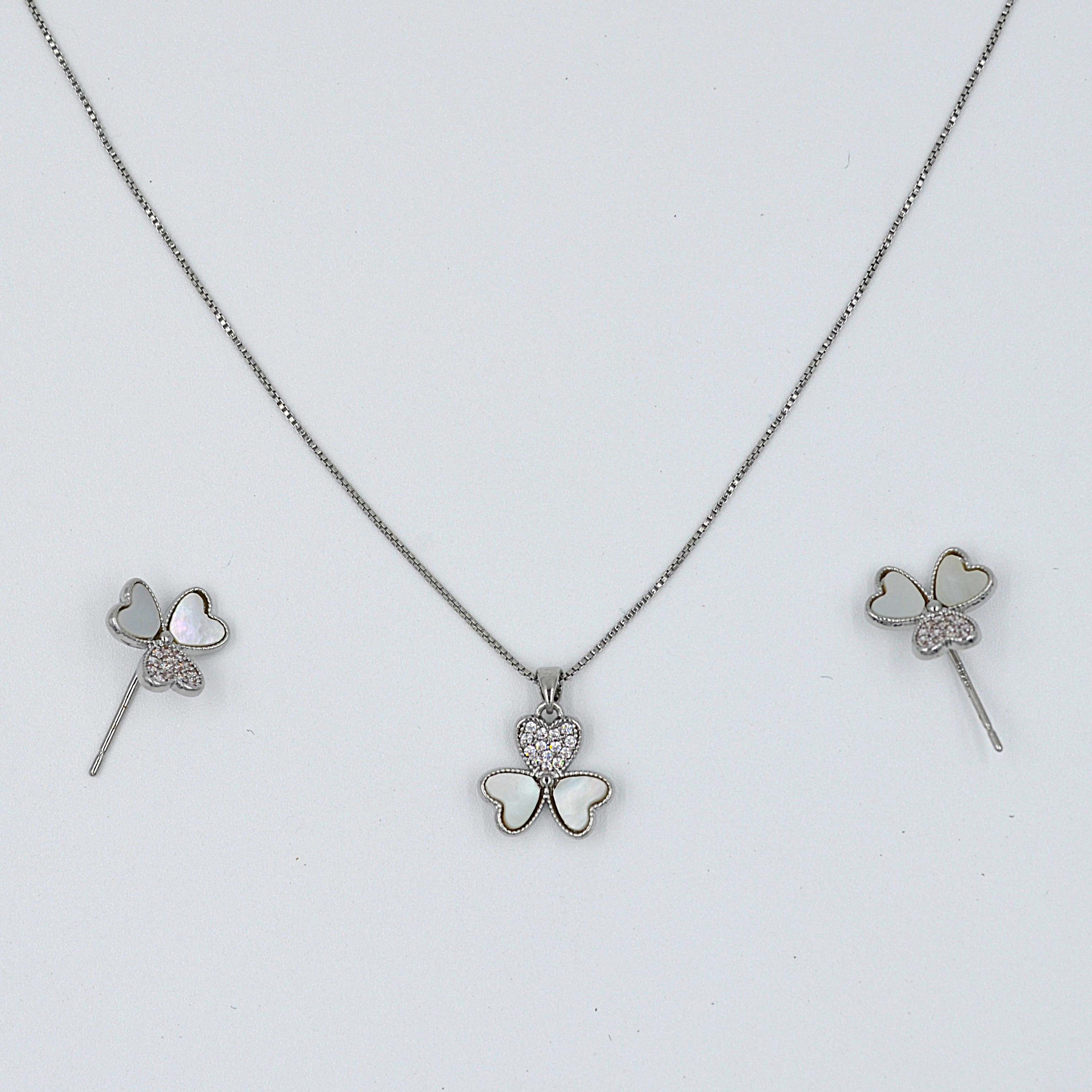 The Nila Silver plated Floral pendant chain with Stud earrings