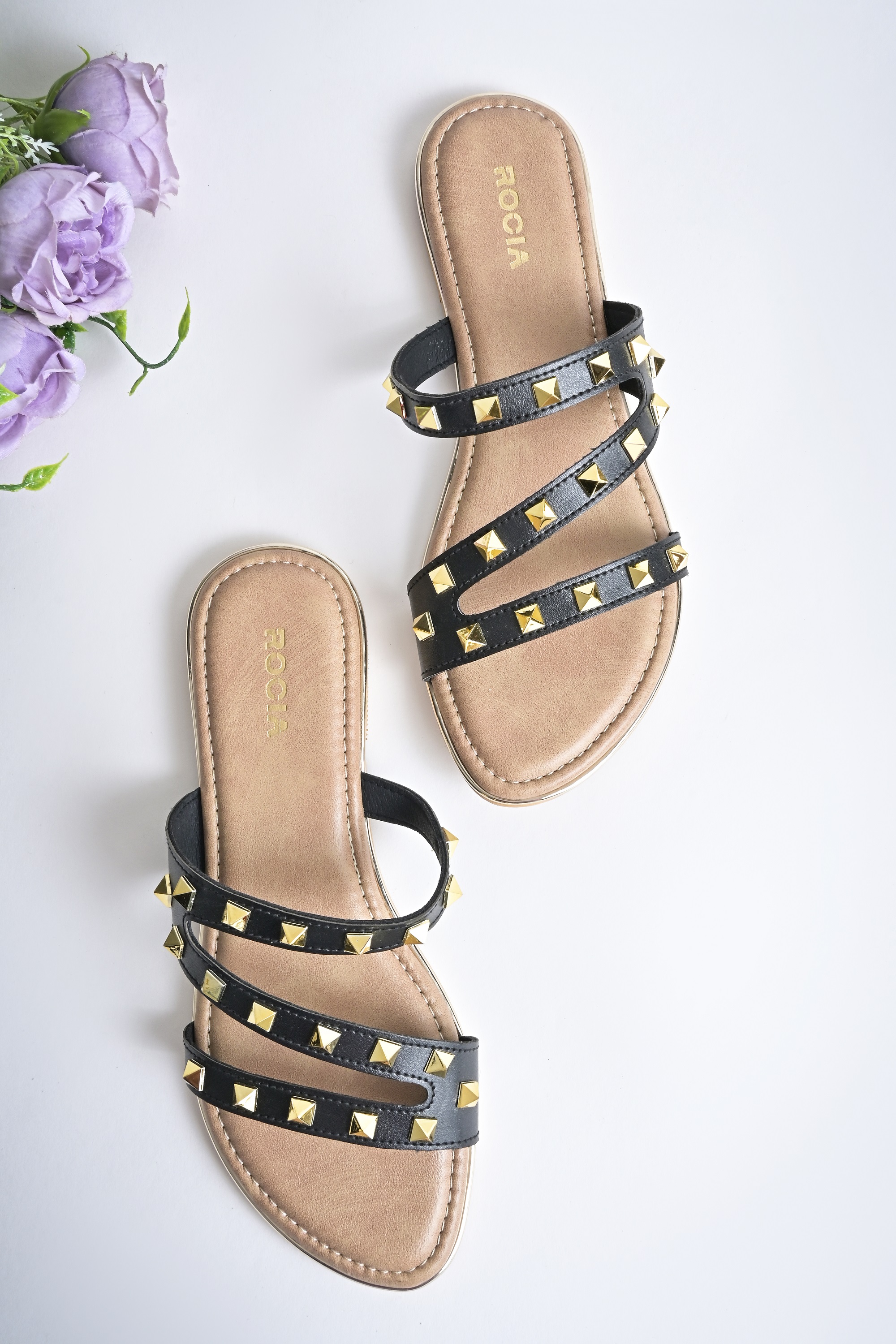 Rocia By Regal Black Women Zig Zag Studded Flats